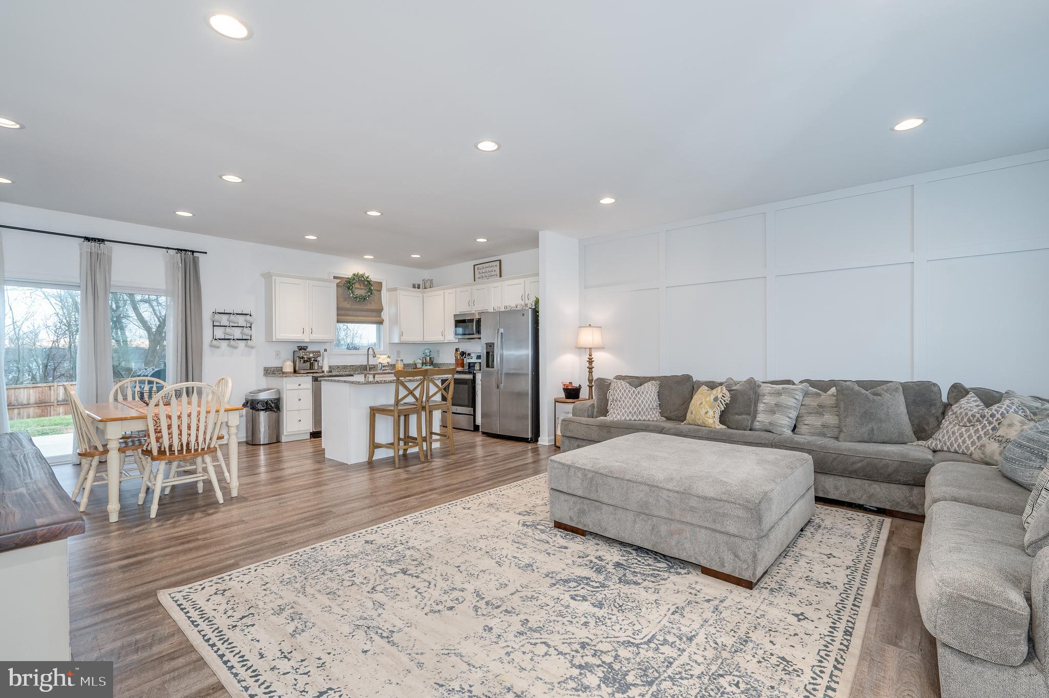 RED HILL - Residential