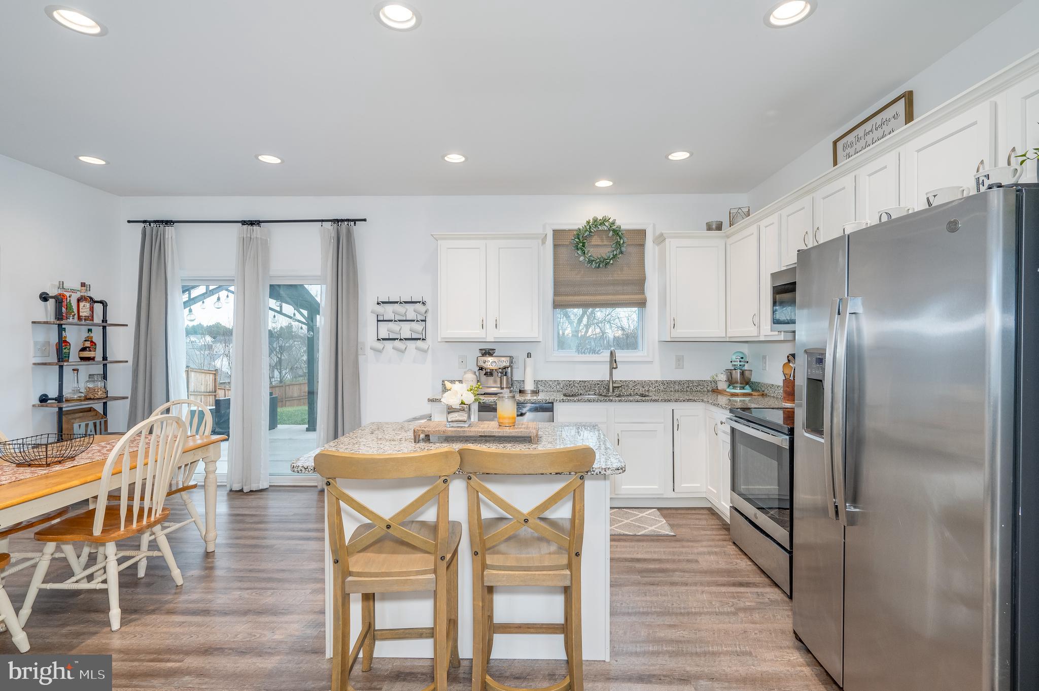 RED HILL - Residential