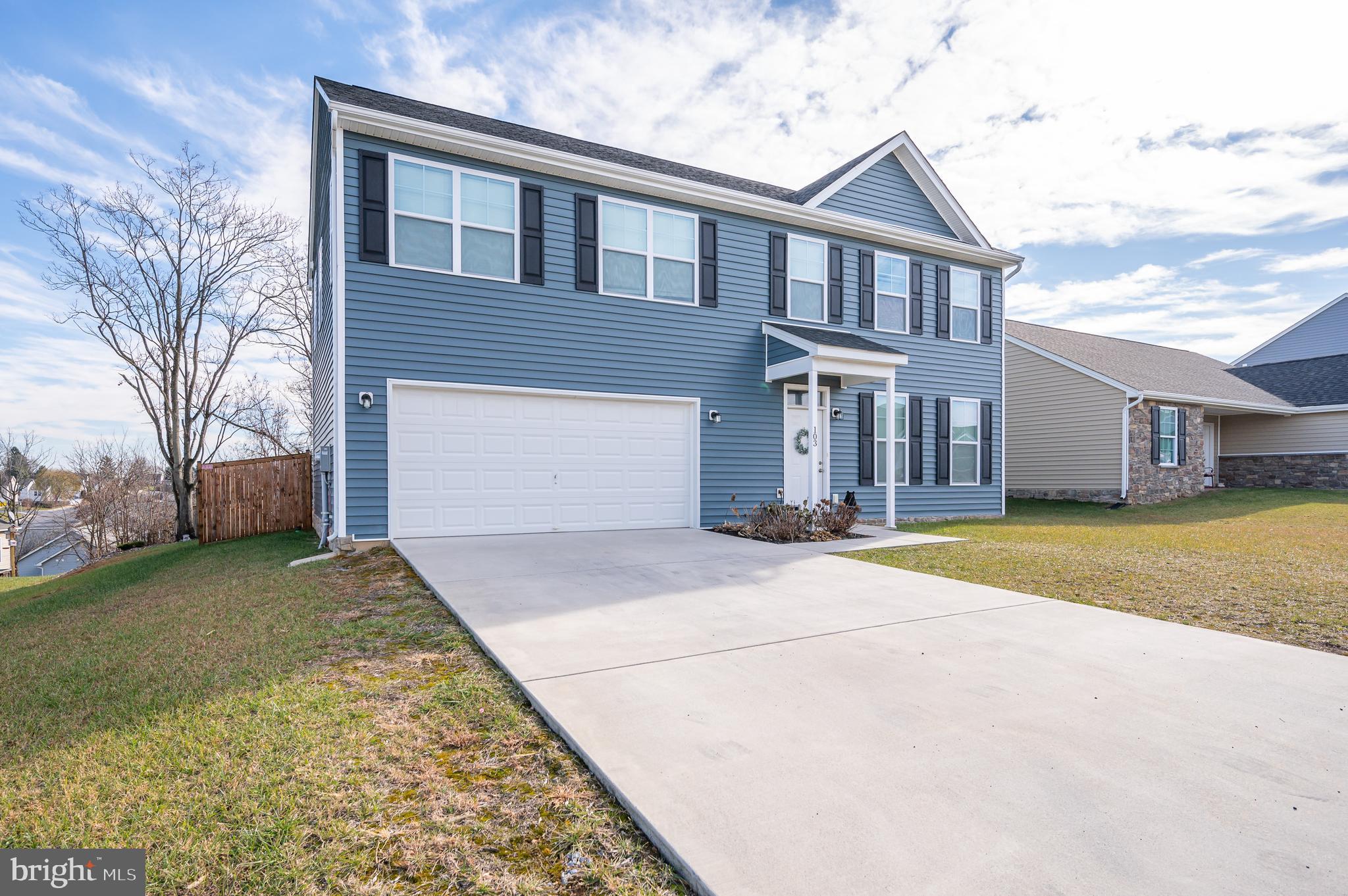 RED HILL - Residential