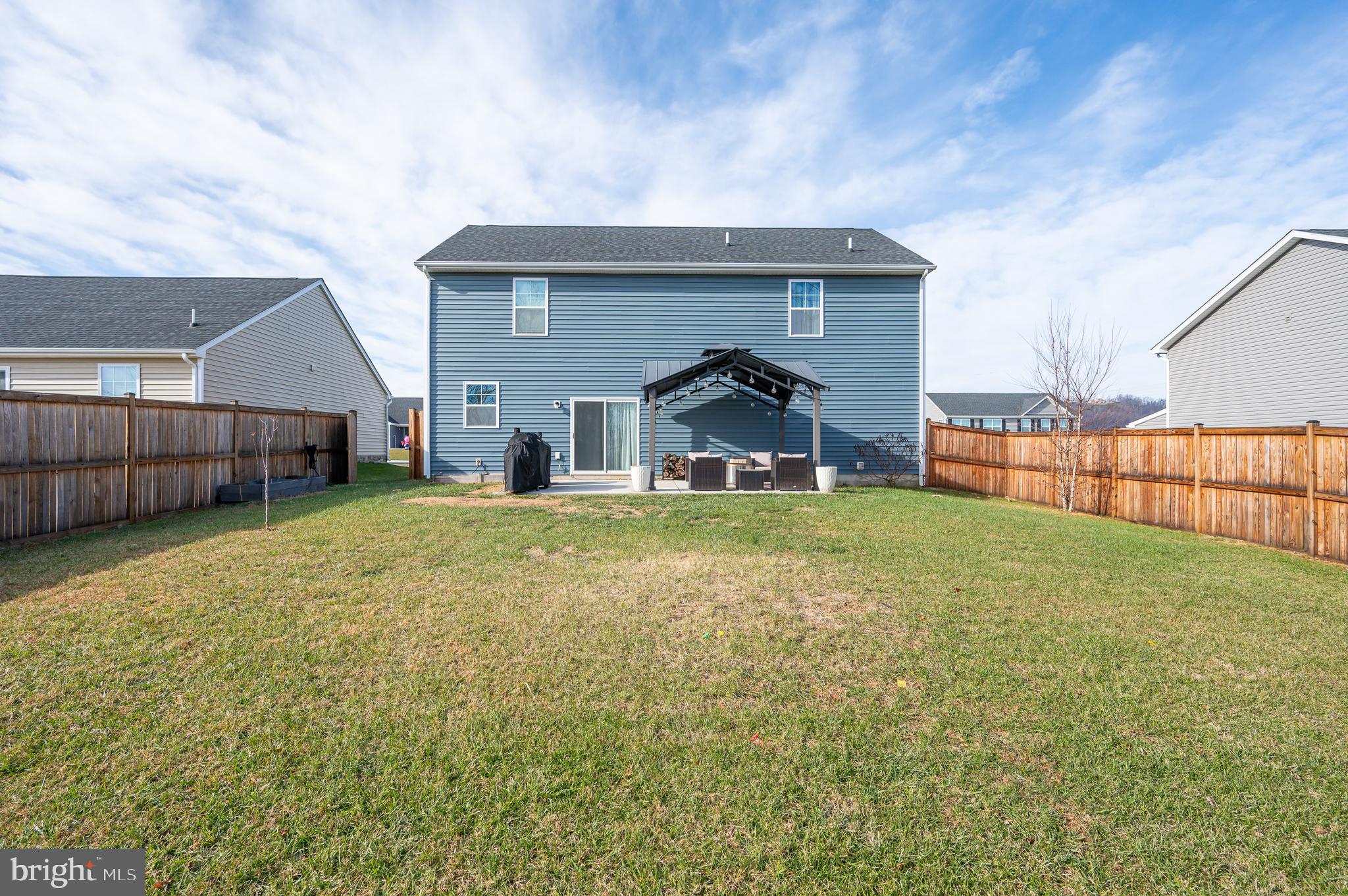 RED HILL - Residential