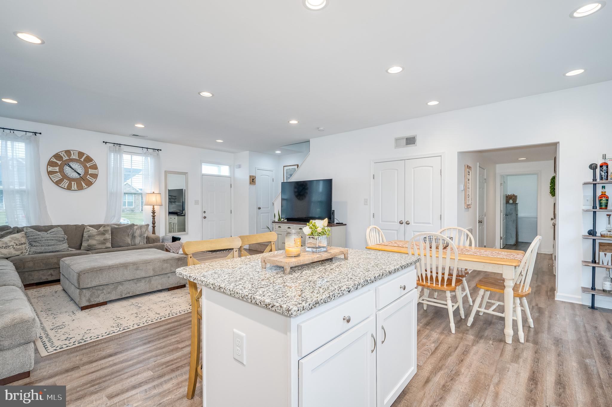 RED HILL - Residential