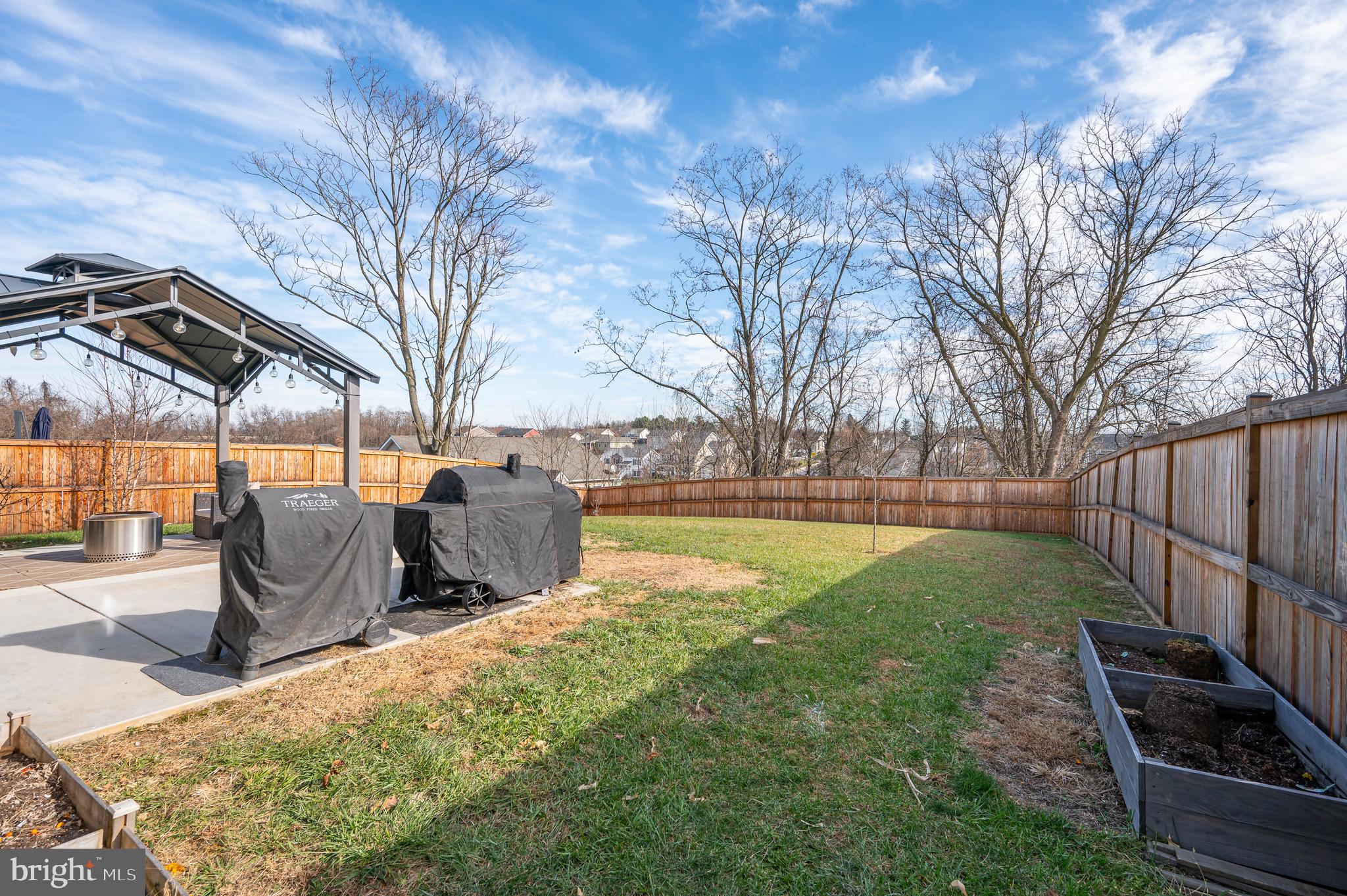 RED HILL - Residential