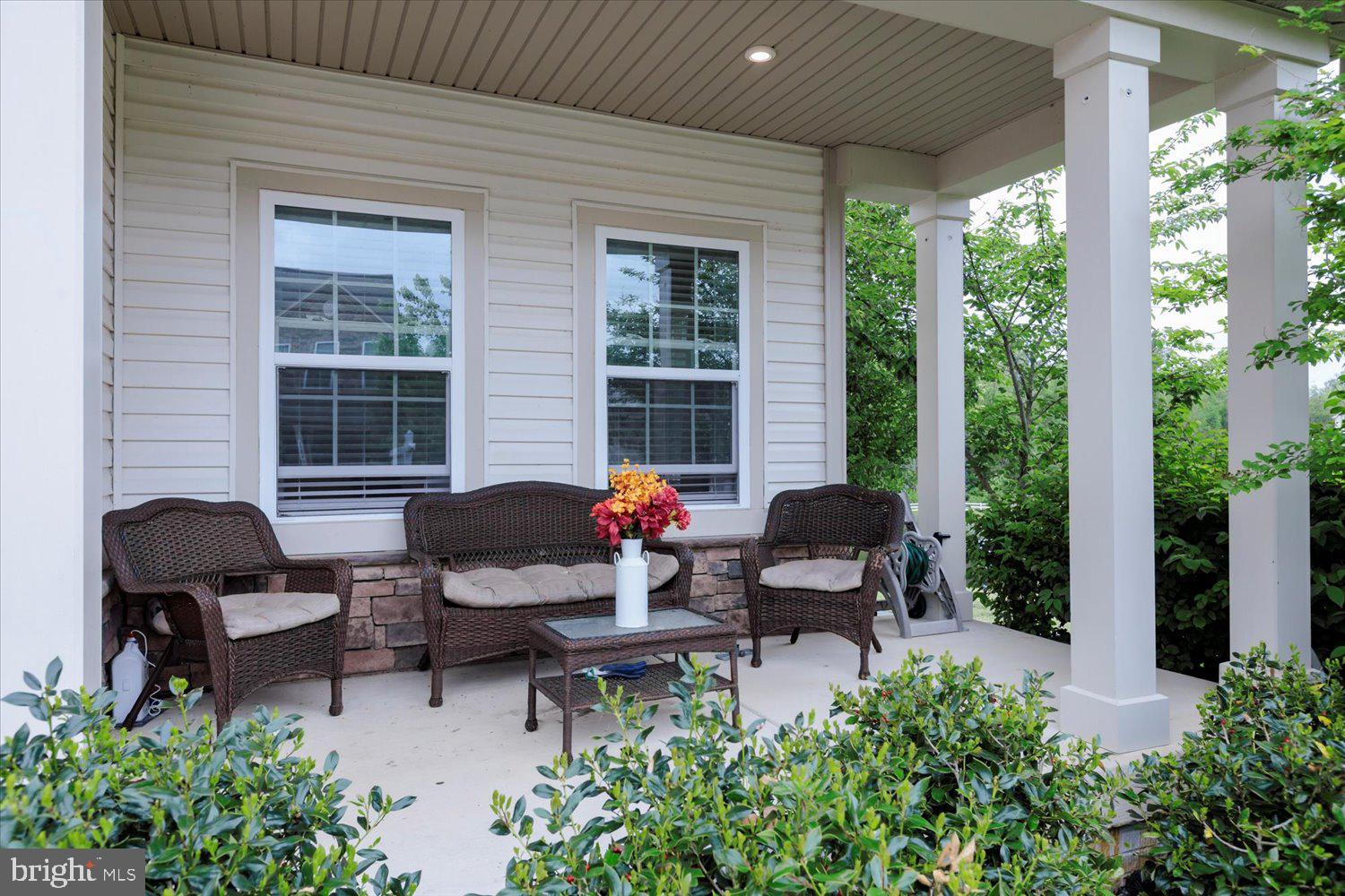 5735 RIVER SHARK LANE