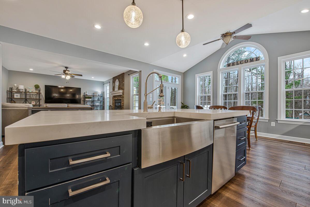 HERON COVE - Residential