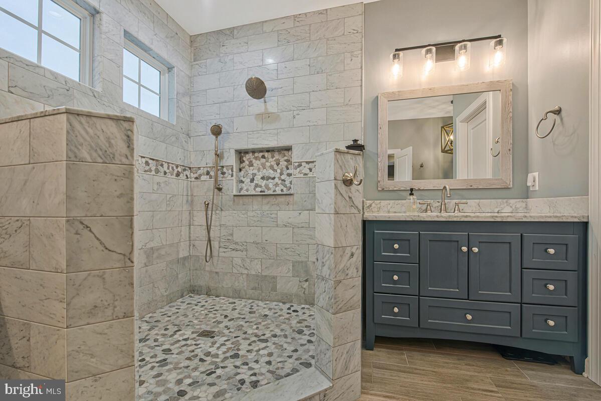 HERON COVE - Residential