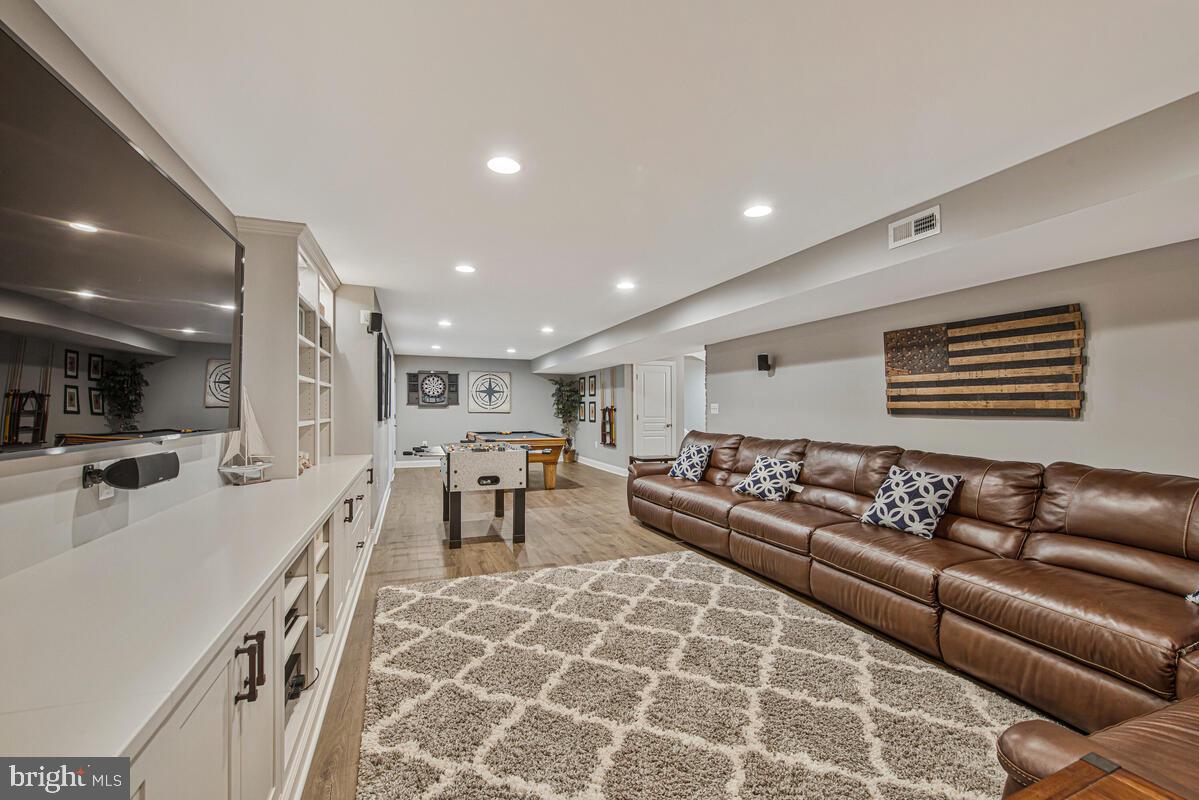 HERON COVE - Residential