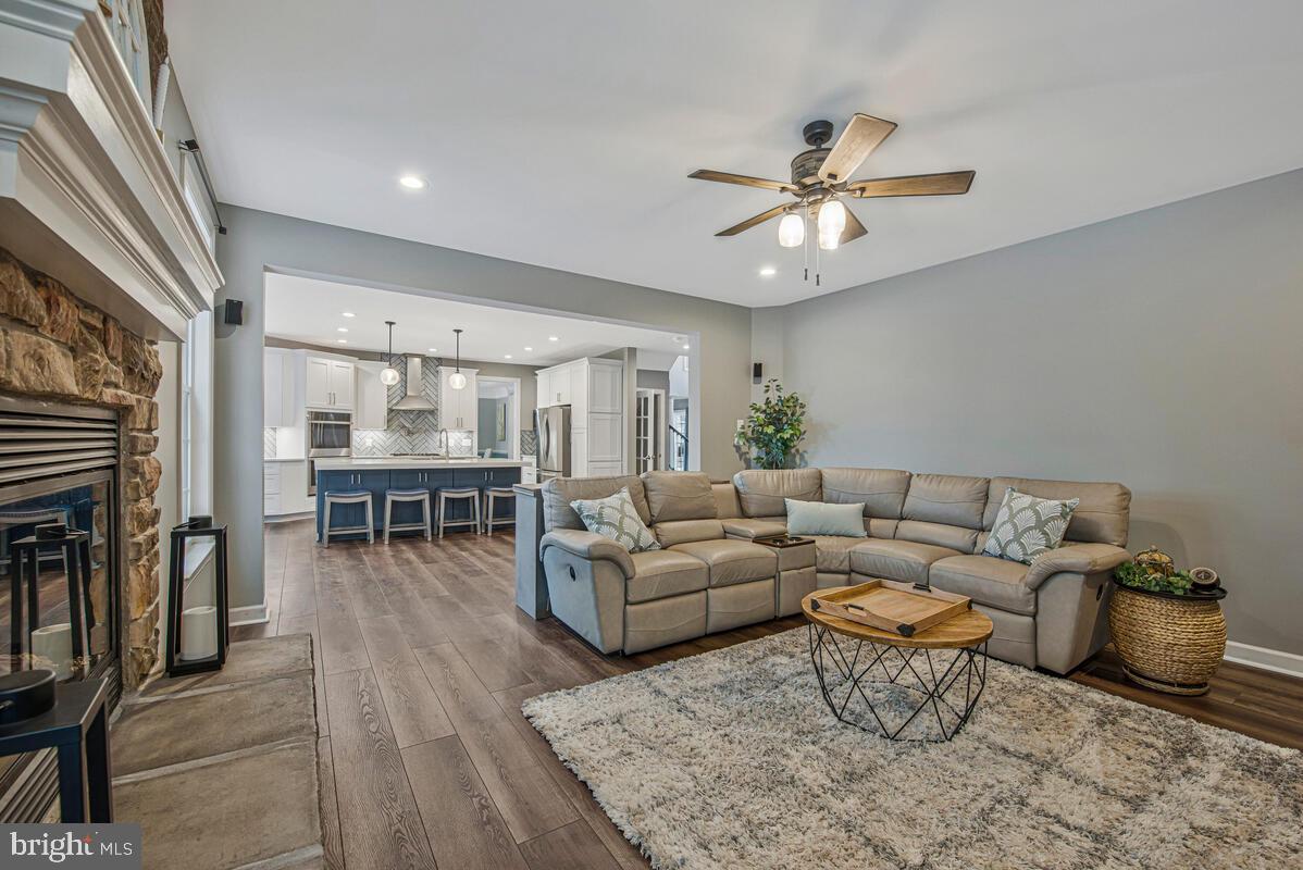 HERON COVE - Residential