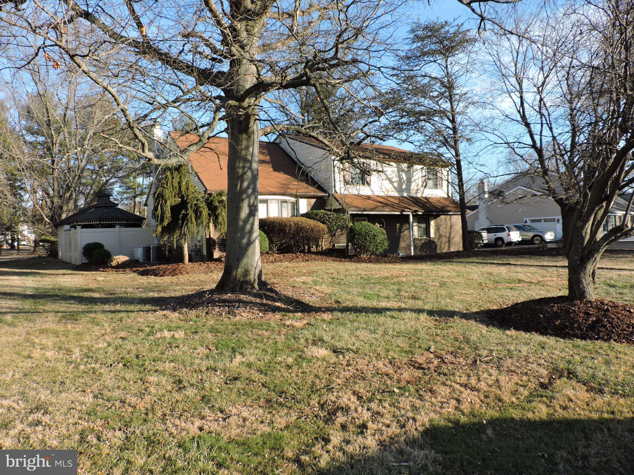 LONG LANE FARMS - Residential