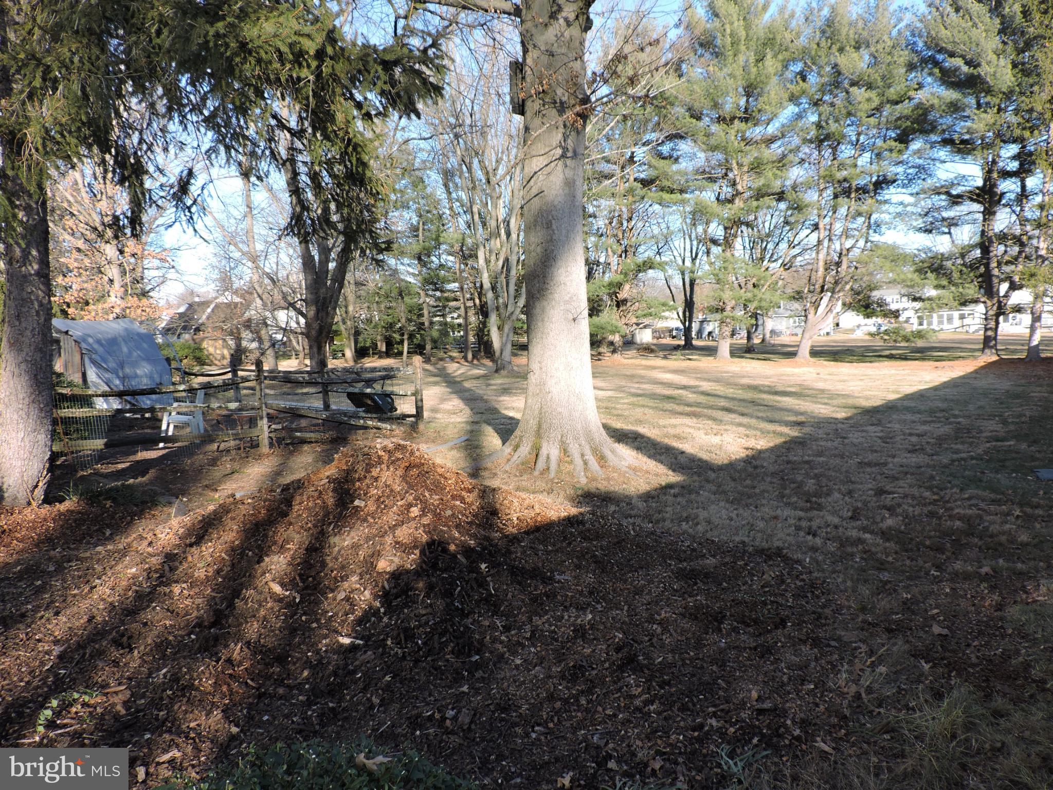 LONG LANE FARMS - Residential