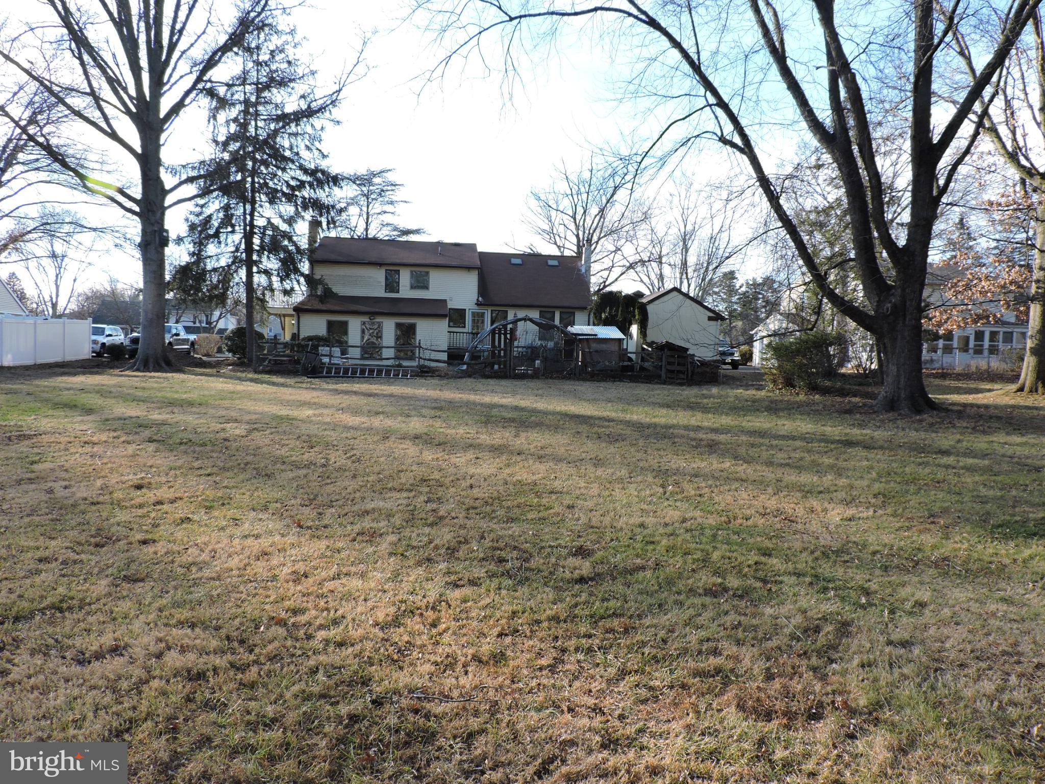 LONG LANE FARMS - Residential