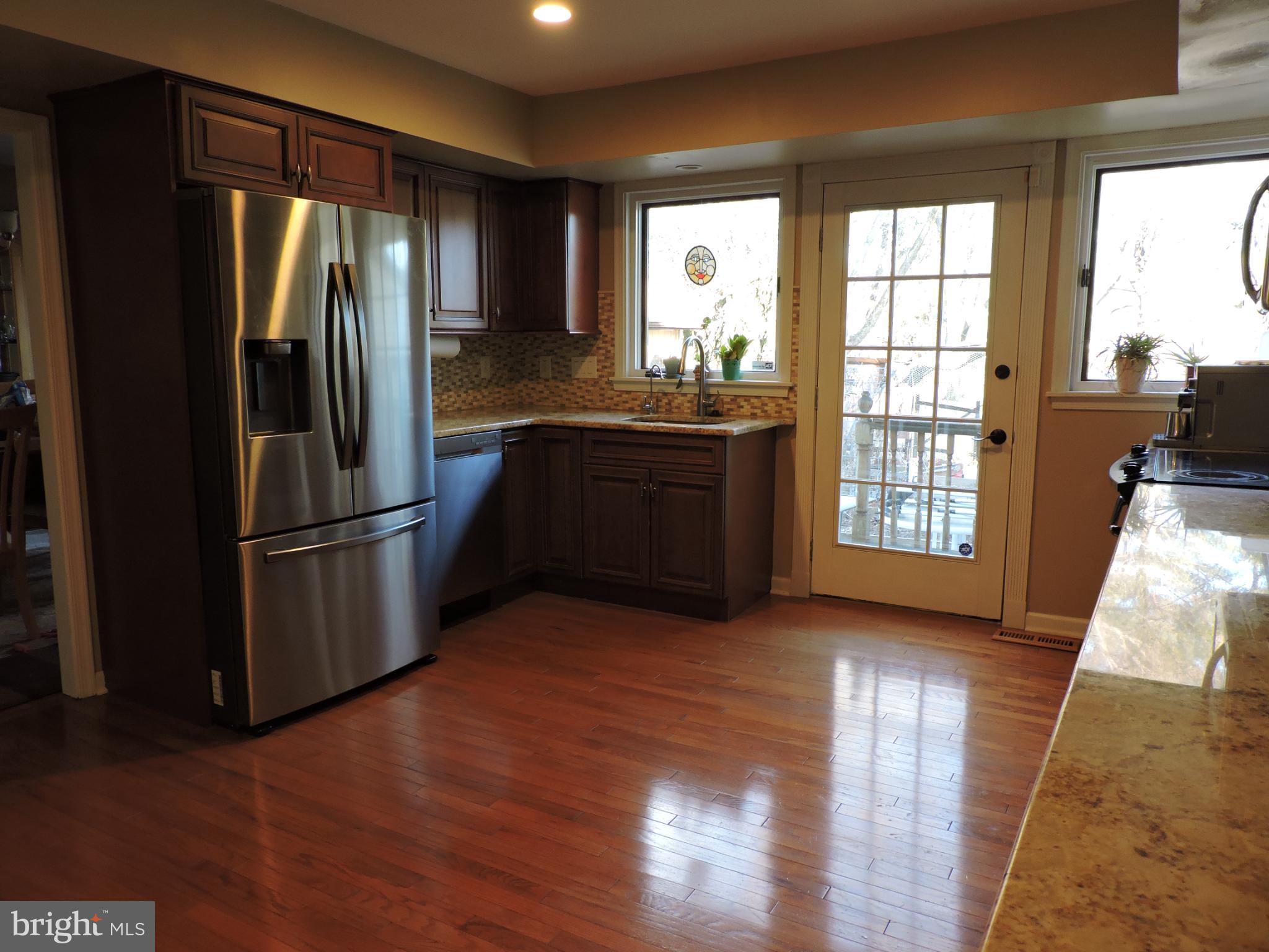 LONG LANE FARMS - Residential