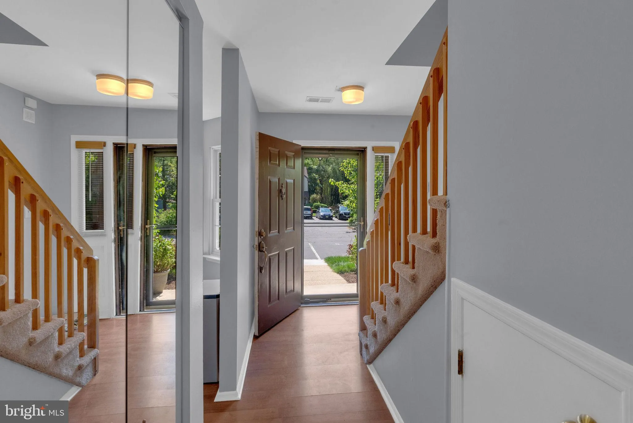 Monmouth Junction, New Jersey 08852, United States, 2 Bedrooms Bedrooms, ,2 BathroomsBathrooms,Residential,Active,164424