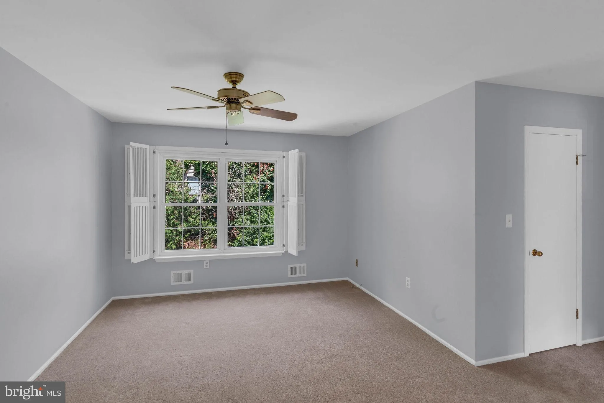 Monmouth Junction, New Jersey 08852, United States, 2 Bedrooms Bedrooms, ,2 BathroomsBathrooms,Residential,Active,164424