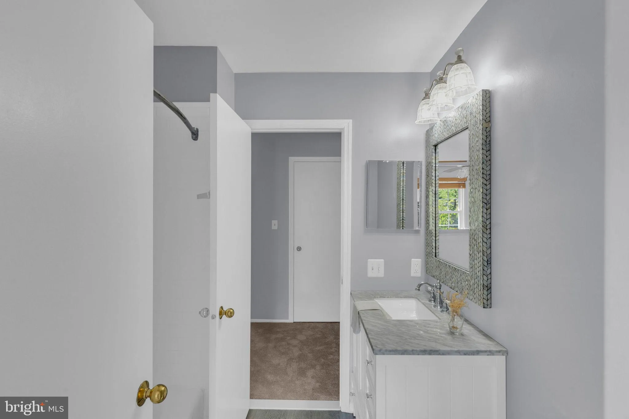 Monmouth Junction, New Jersey 08852, United States, 2 Bedrooms Bedrooms, ,2 BathroomsBathrooms,Residential,Active,164424