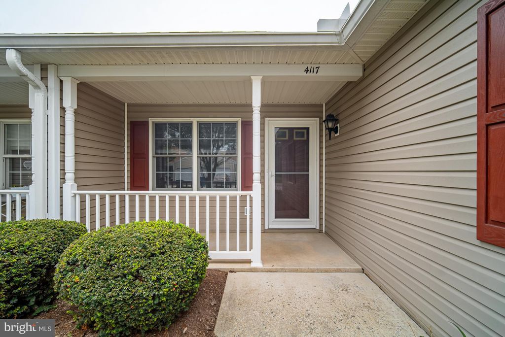 Photo of 4117 Woodspring Lane, YORK, PA 17402 (MLS # PAYK2090692)