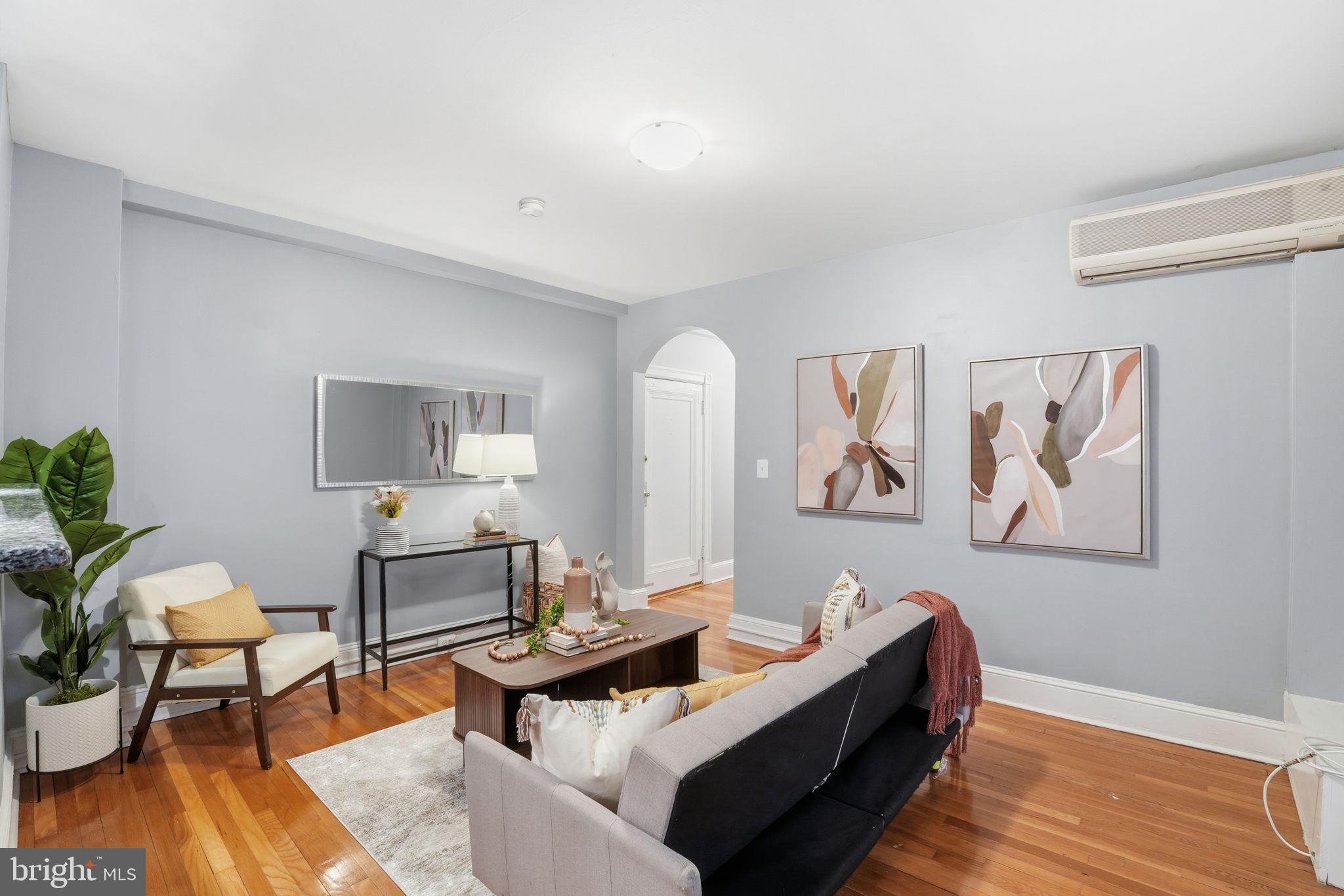 5112 CONNECTICUT AVENUE NW 204