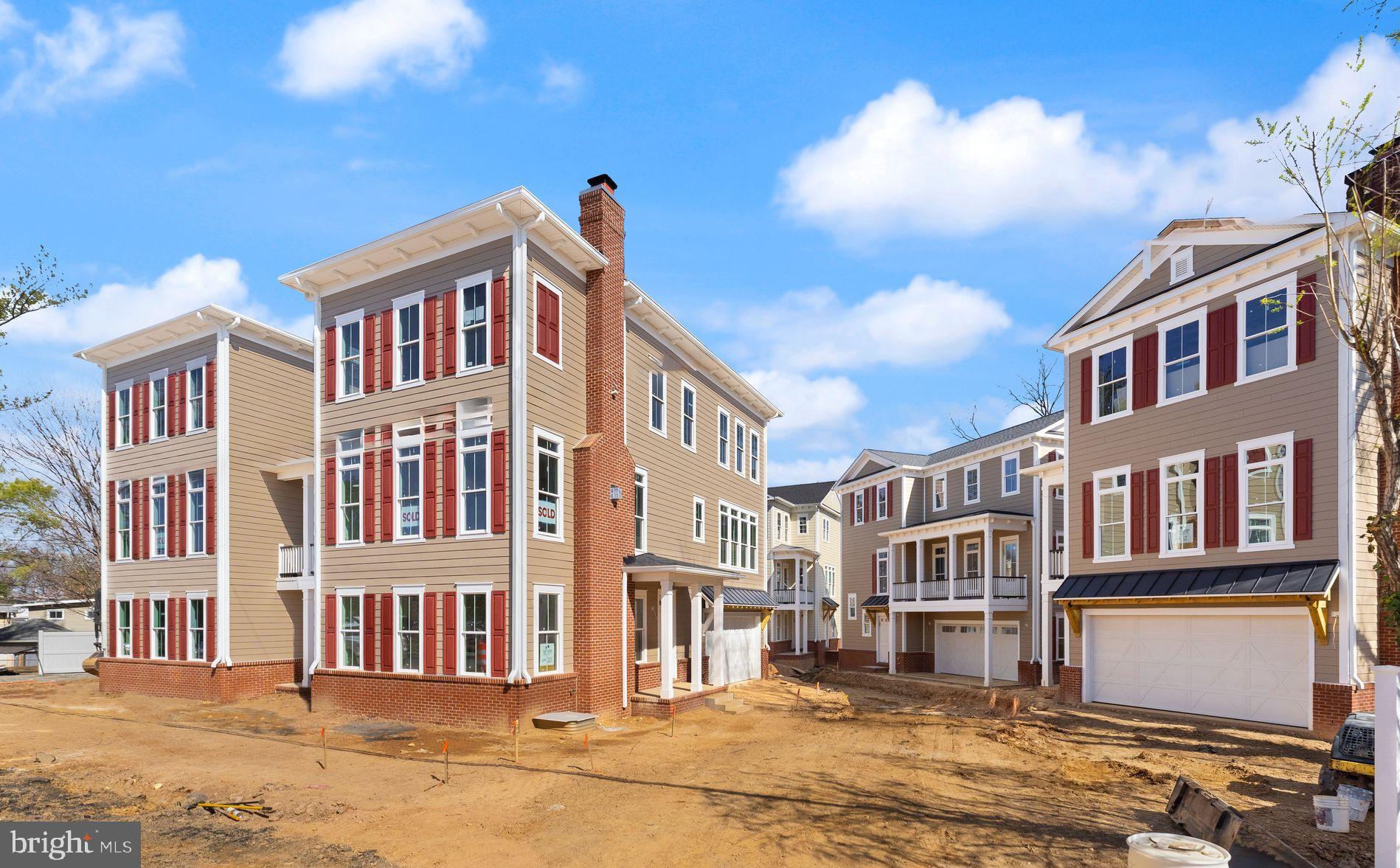 10632 POCKET PLACE