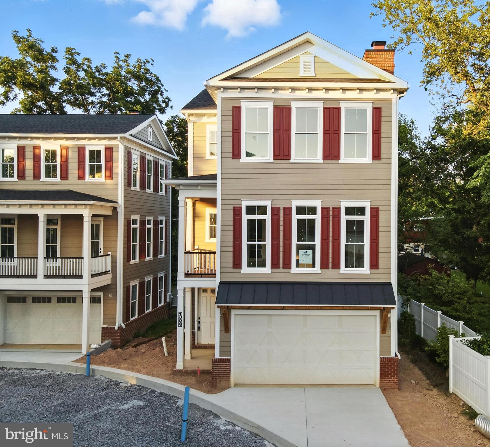 10632 POCKET PLACE
