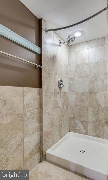 KENSINGTON - Residential Lease