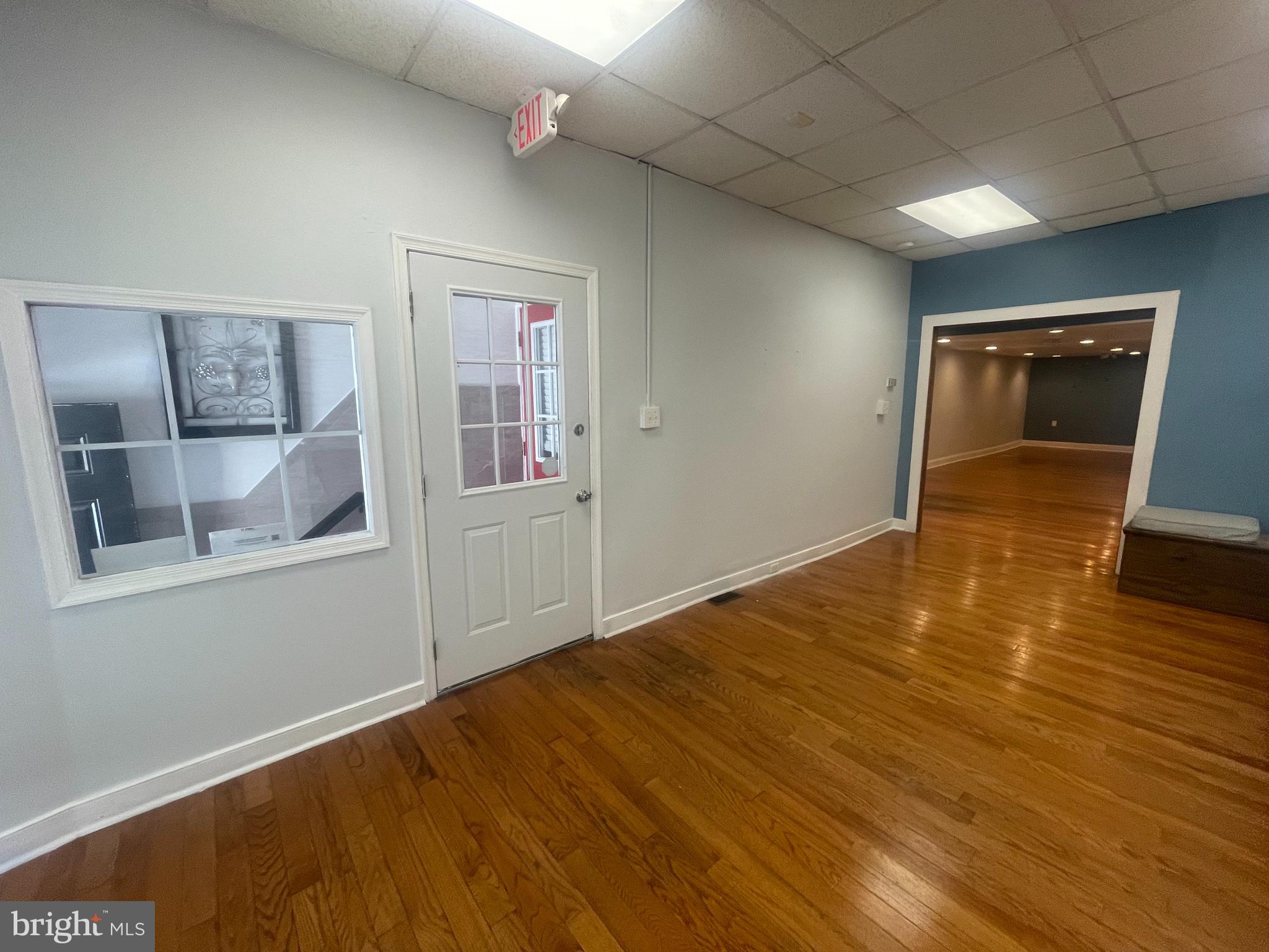 107 N 6TH STREET