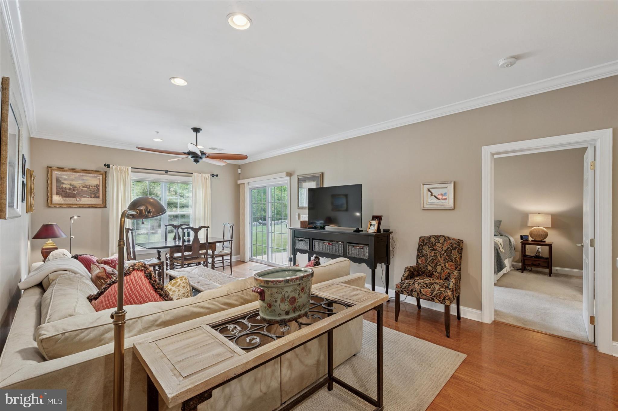 CREEKSIDE VILLAGE - Residential