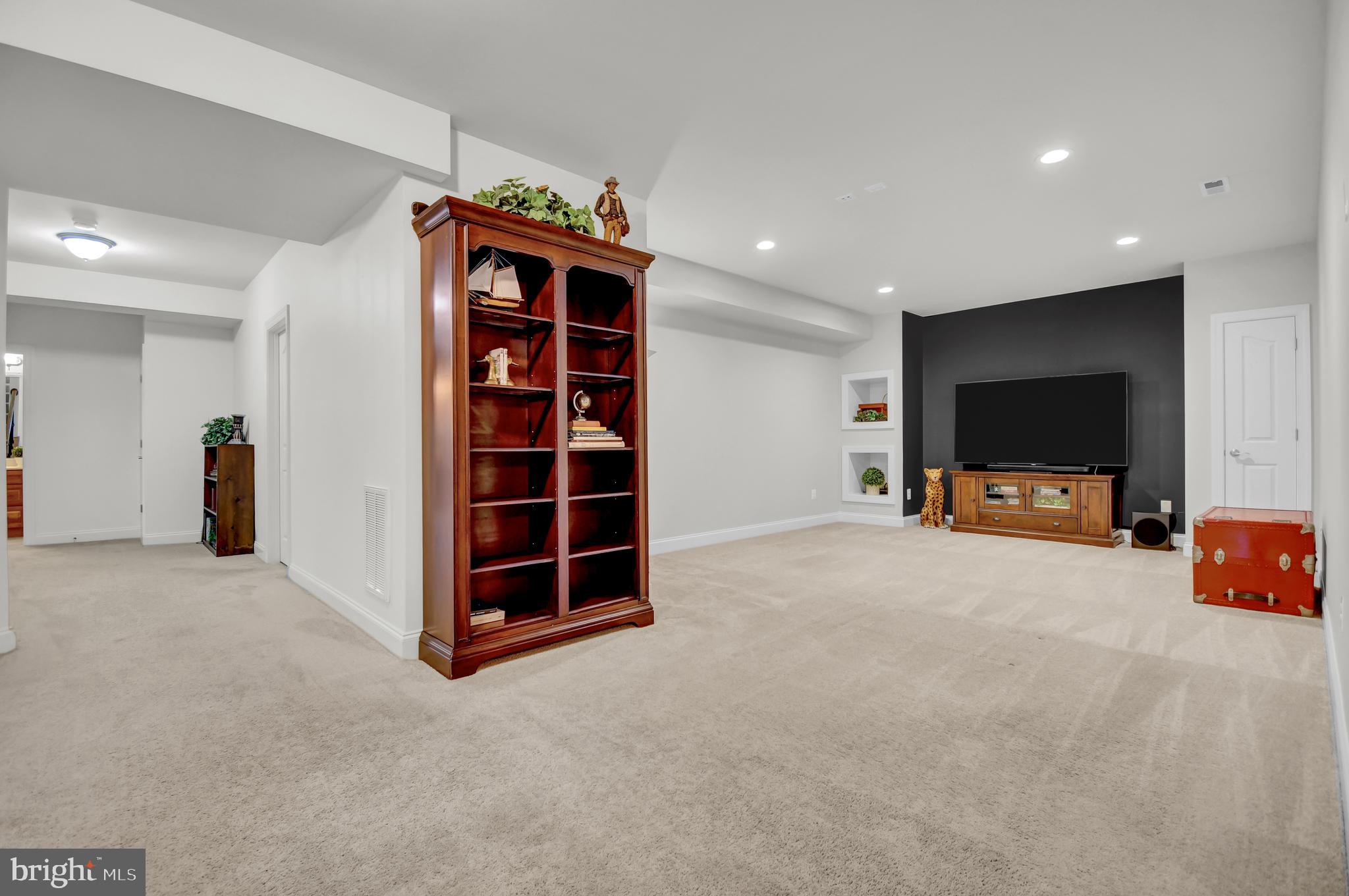 FARMS AT HUNTING CREEK - Residential