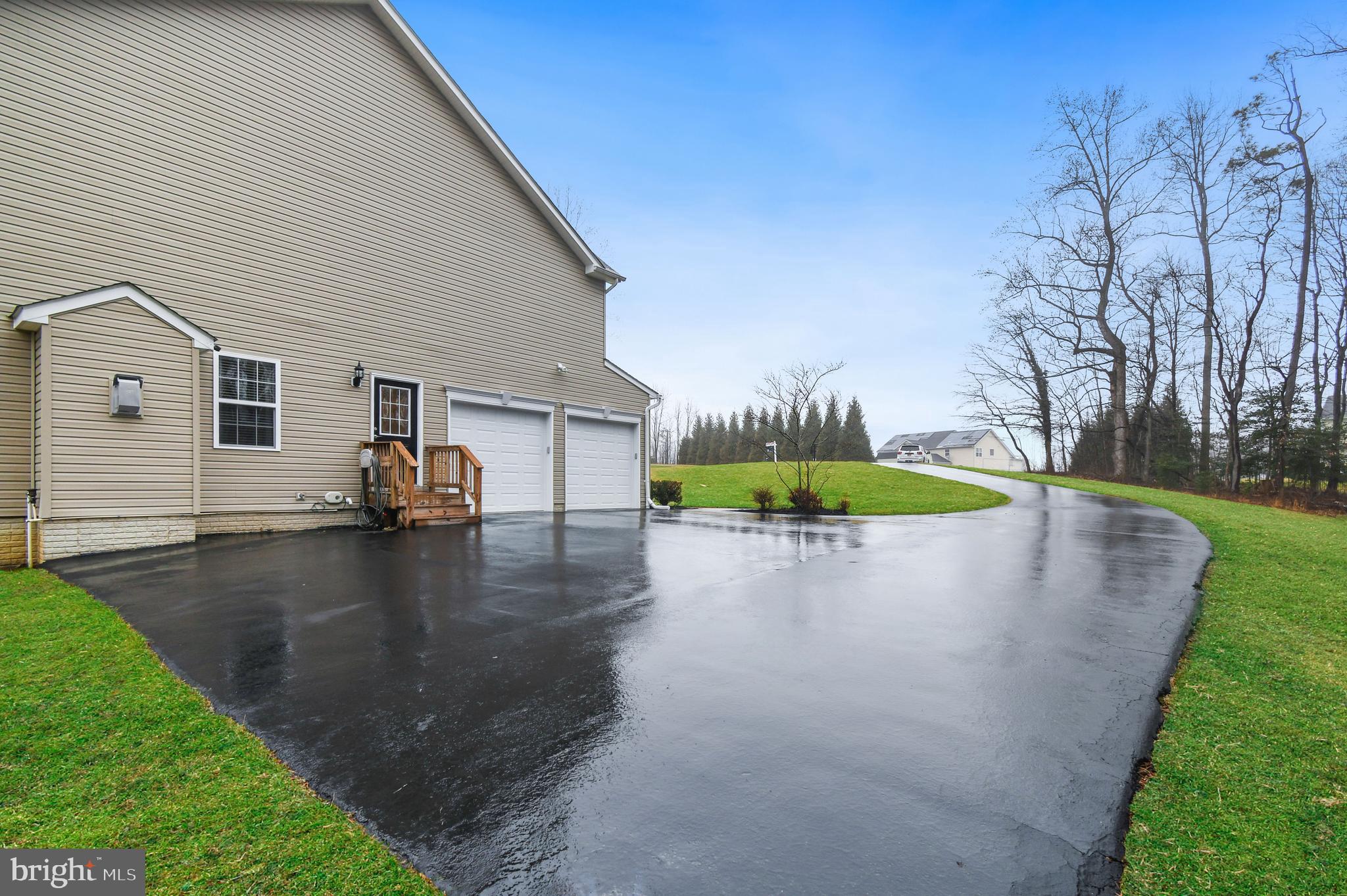 FARMS AT HUNTING CREEK - Residential