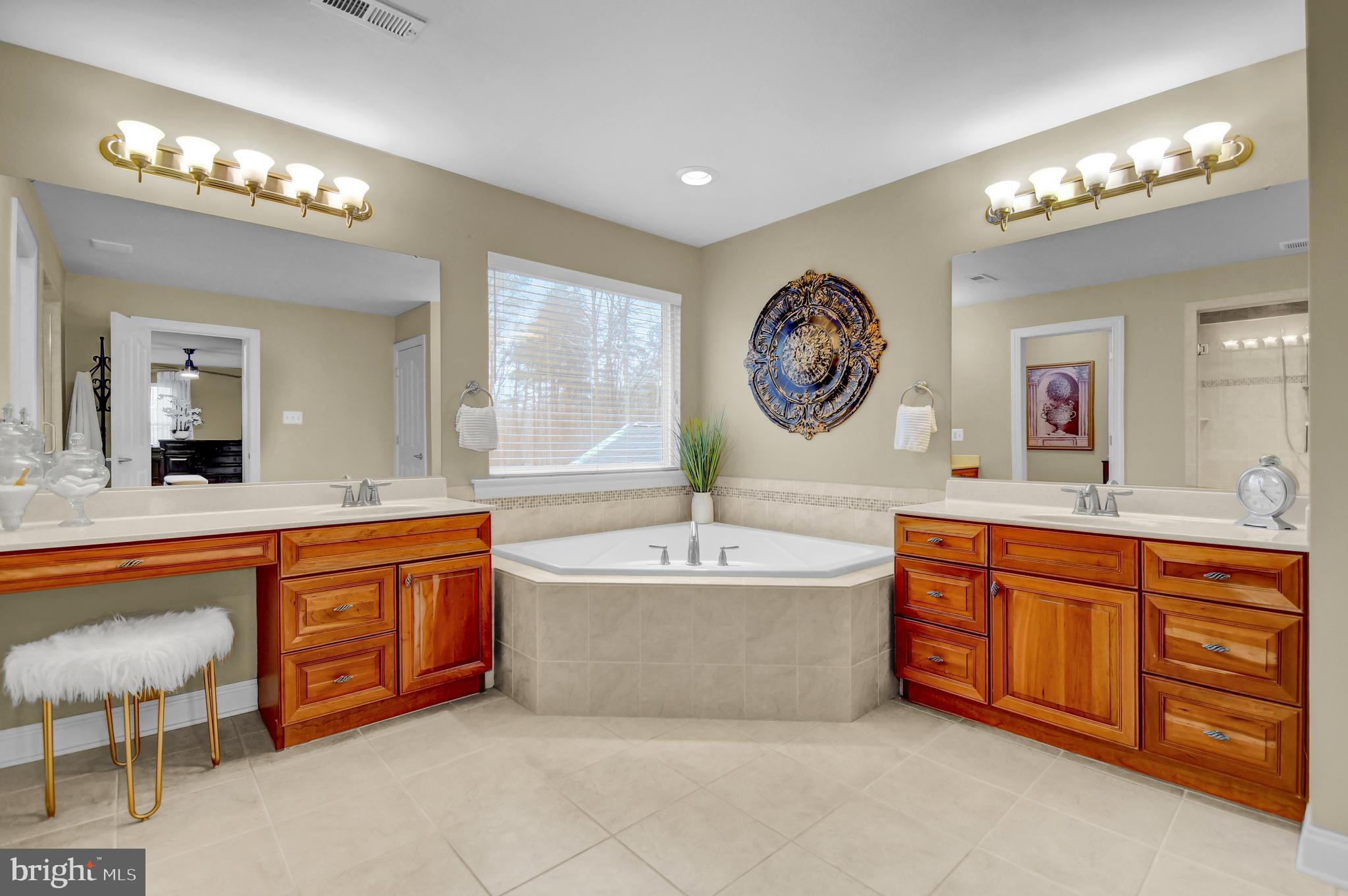 FARMS AT HUNTING CREEK - Residential