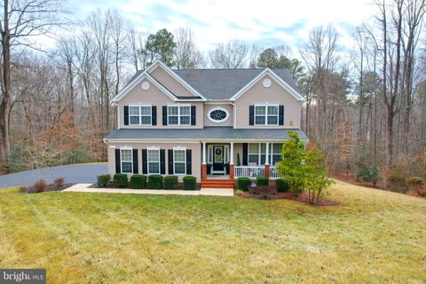 2815 DRY CREEK COURT HUNTINGTOWN MD 20639