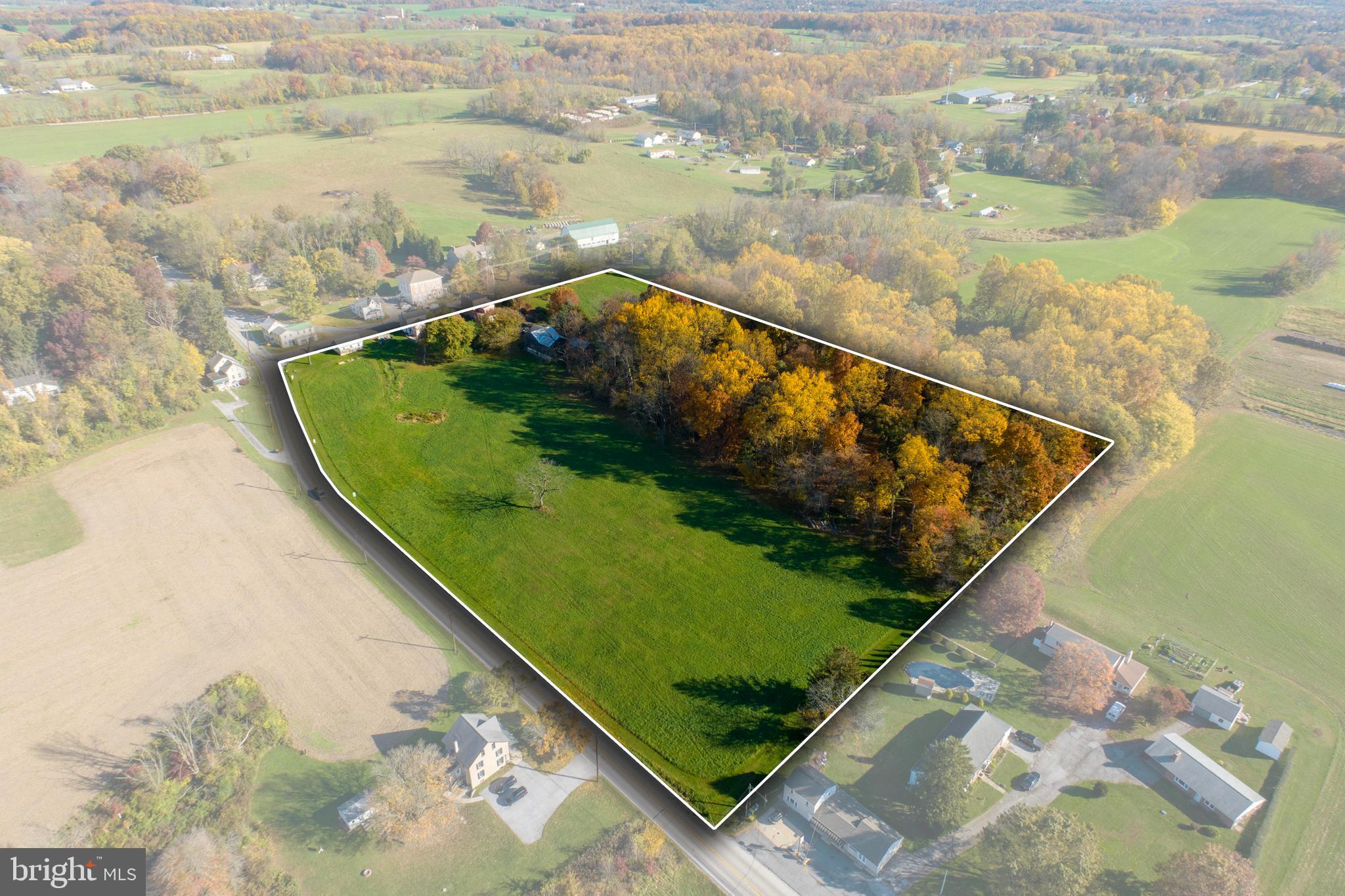 486 W STREET ROAD