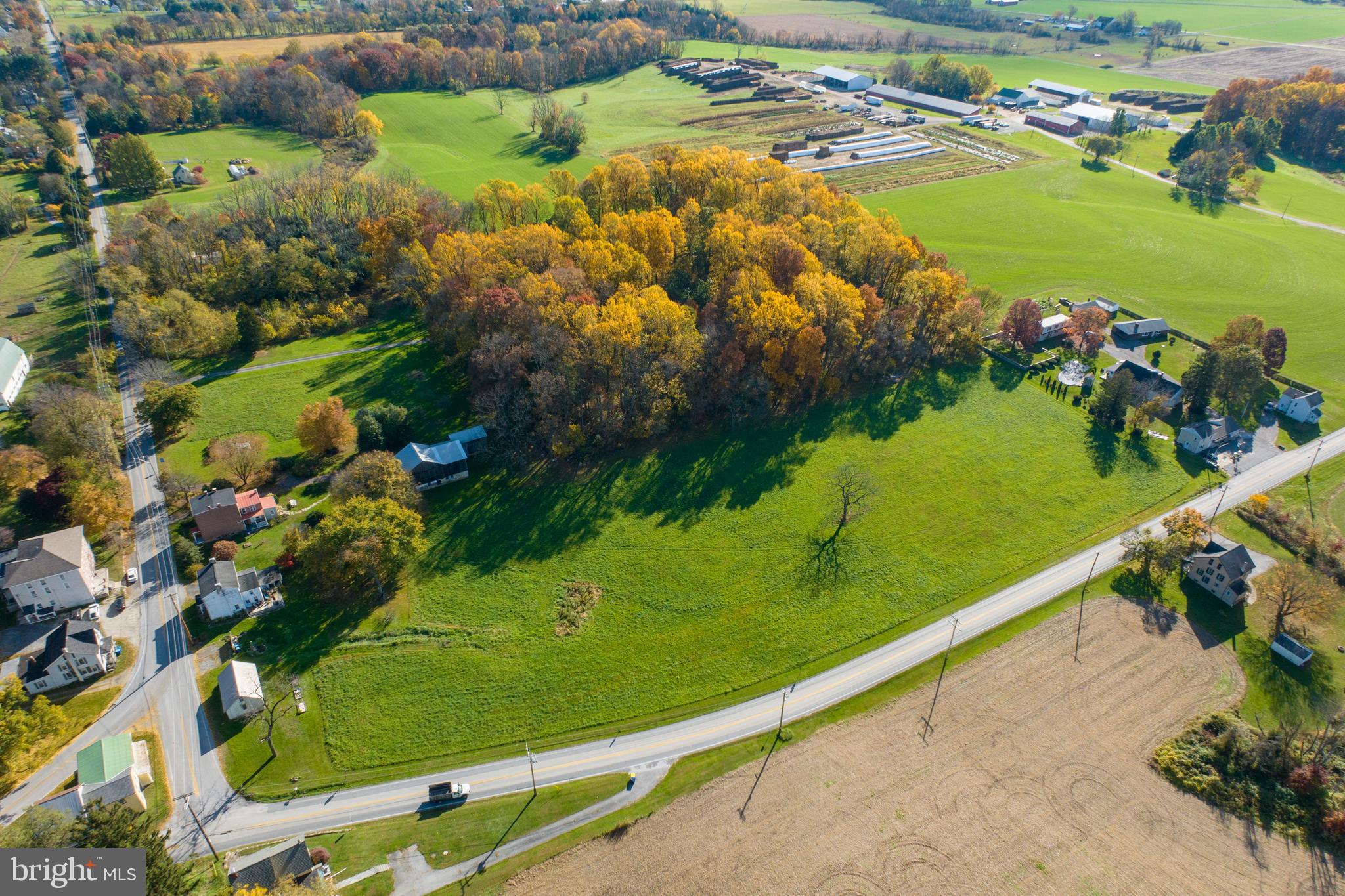 486 W STREET ROAD