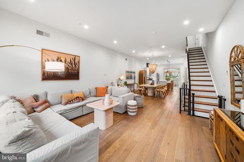 1117 EARL STREET PHILADELPHIA PA 19125