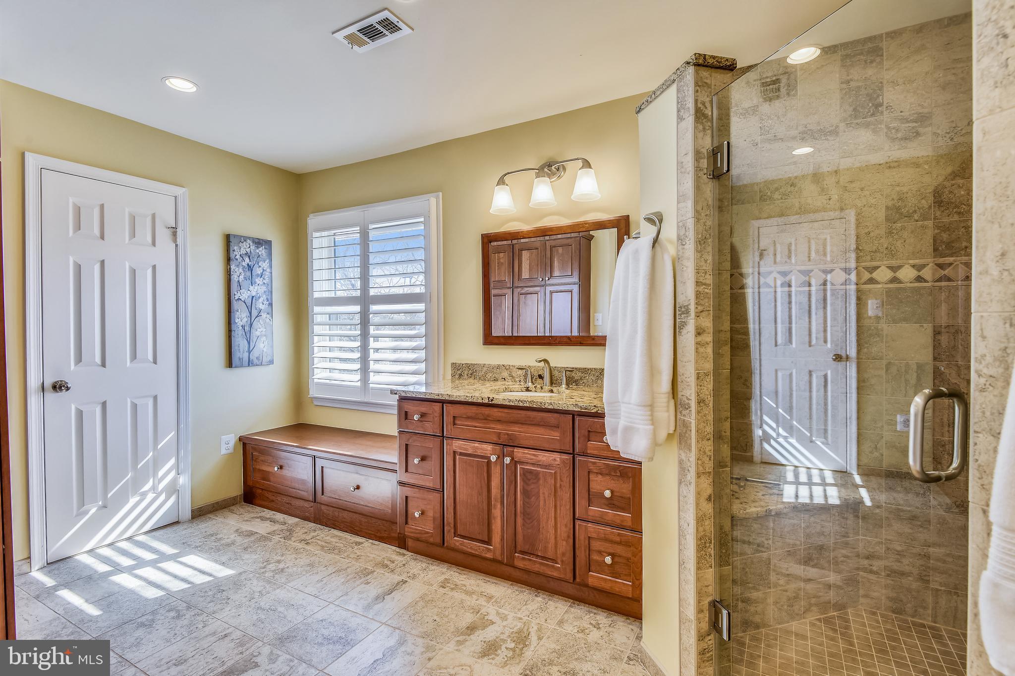 BRADDOCK COVE - Residential