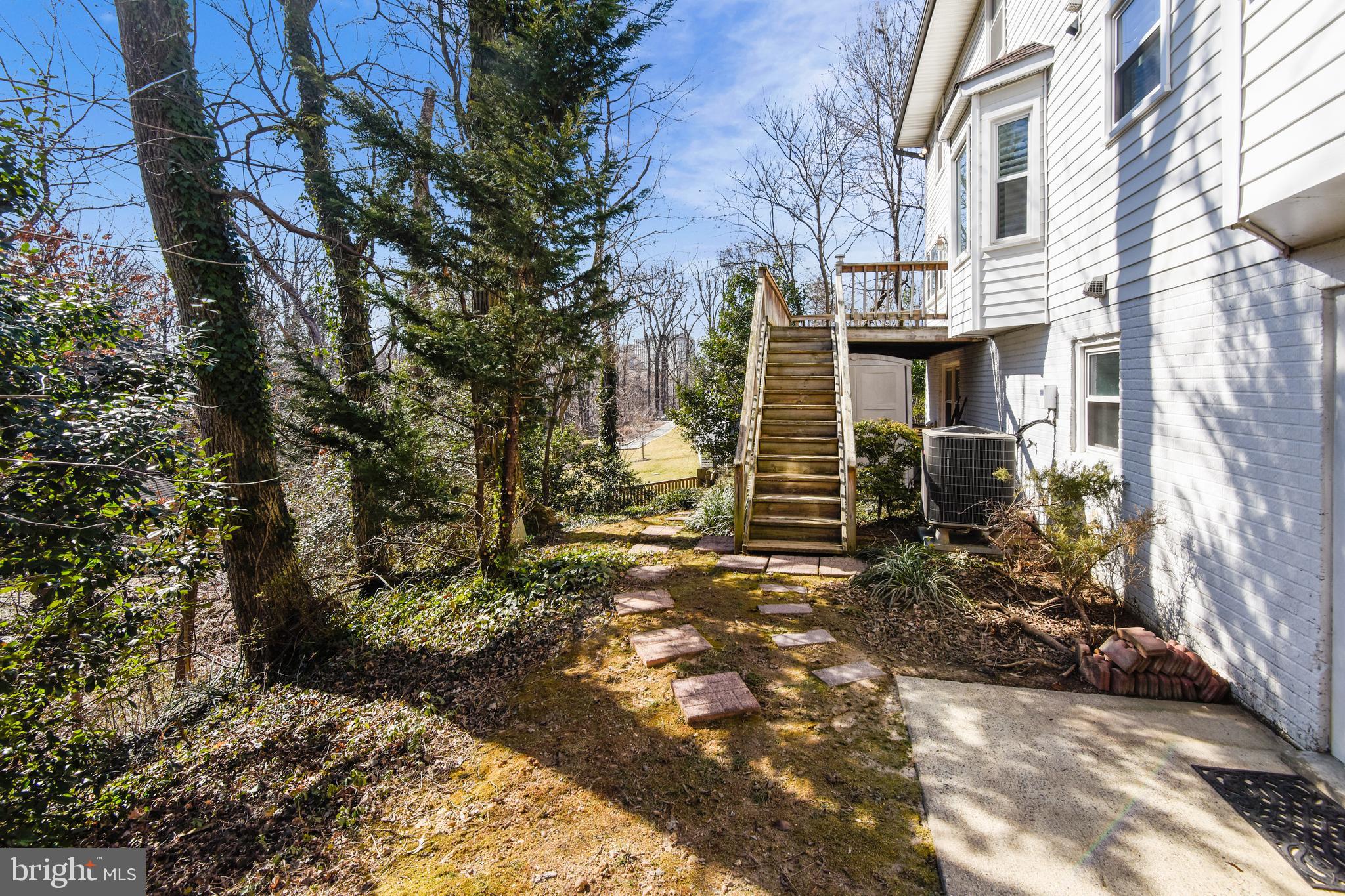 BRADDOCK COVE - Residential