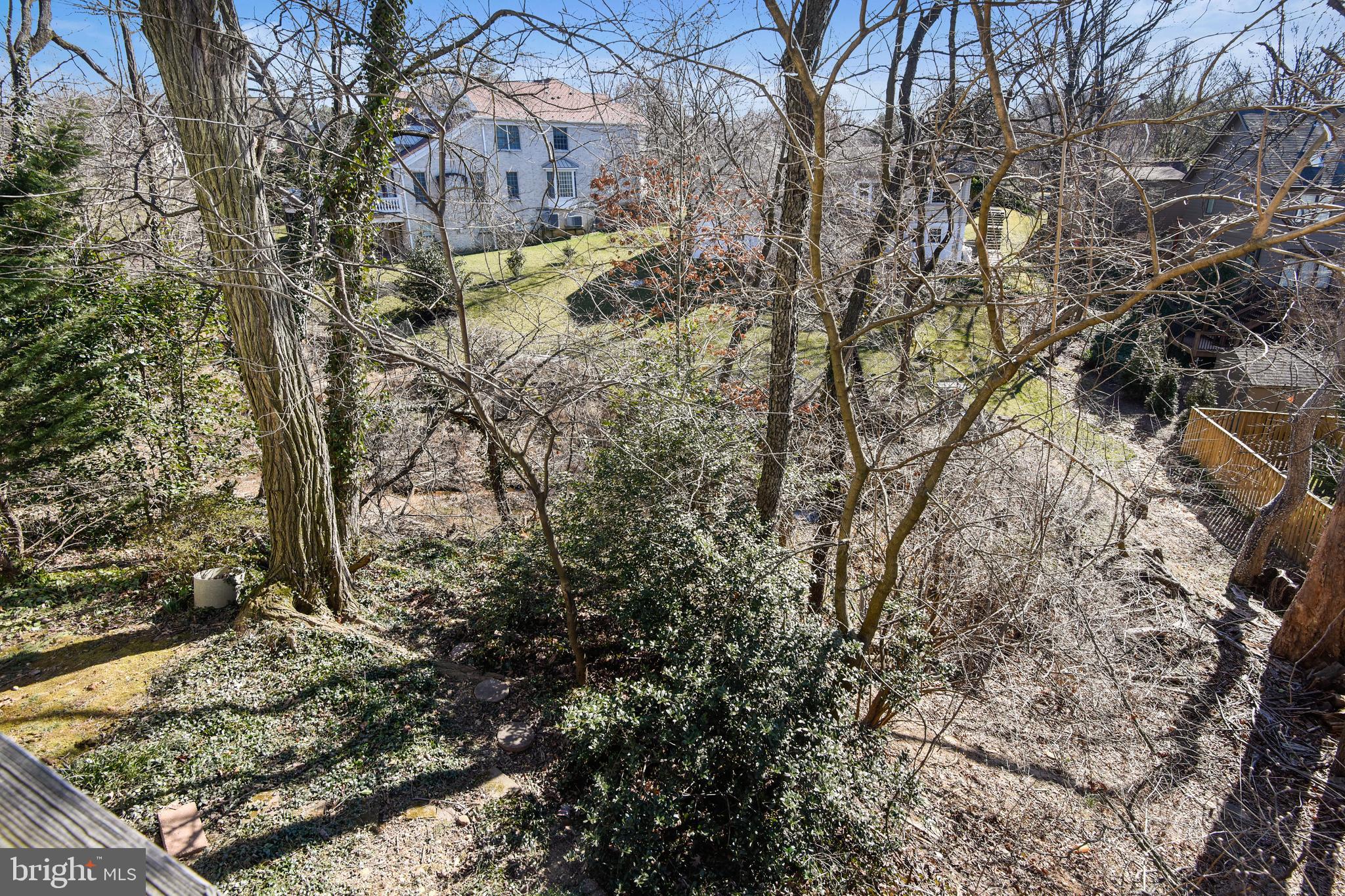 BRADDOCK COVE - Residential