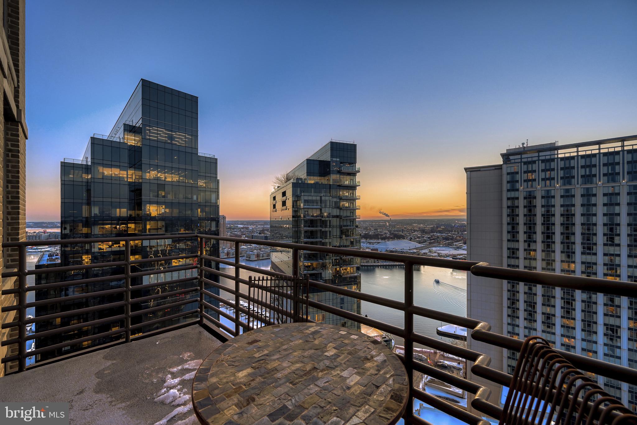 HARBOR EAST - Residential