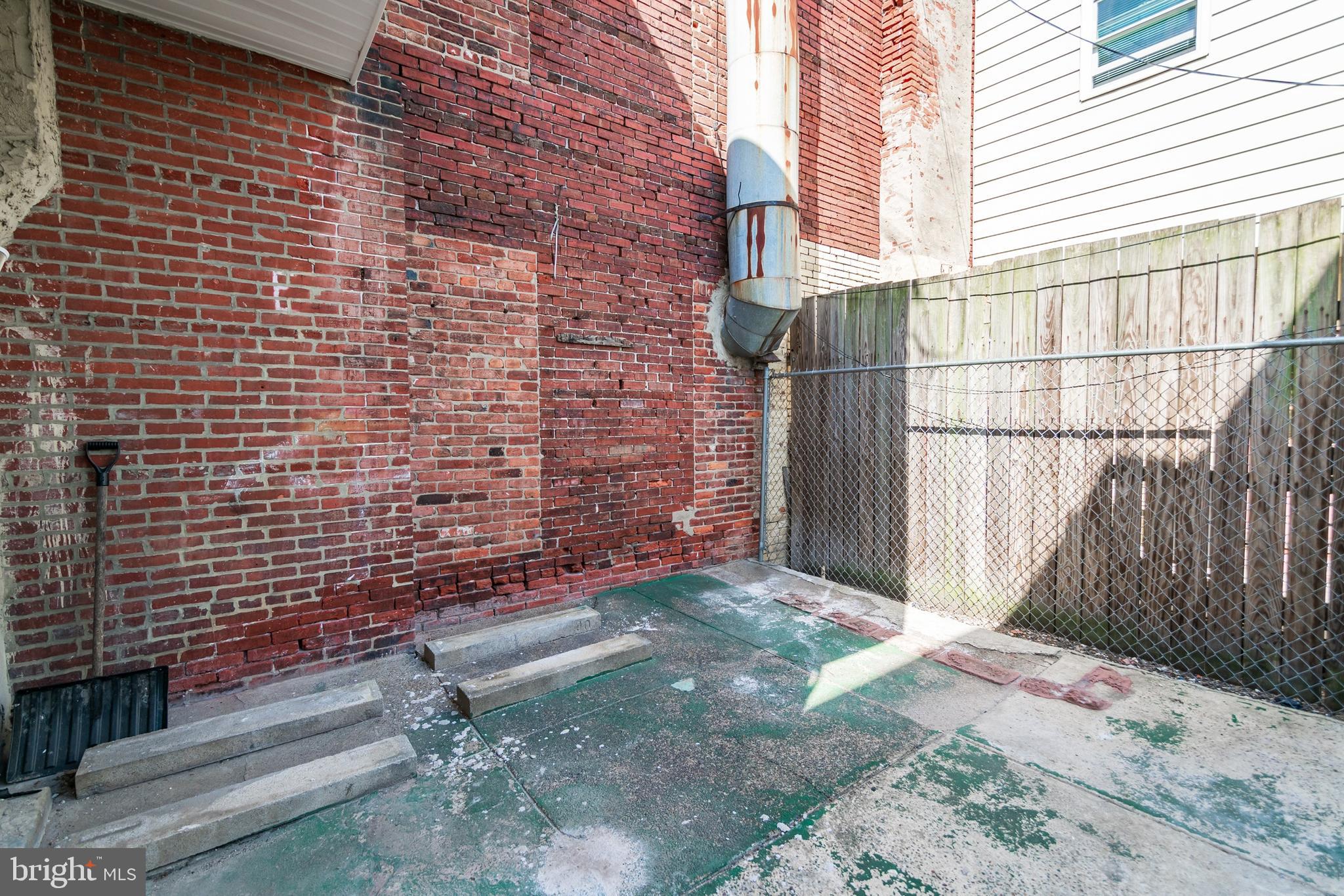 NEWBOLD - Residential Lease