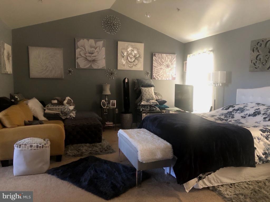 BROCK HILLS - Residential