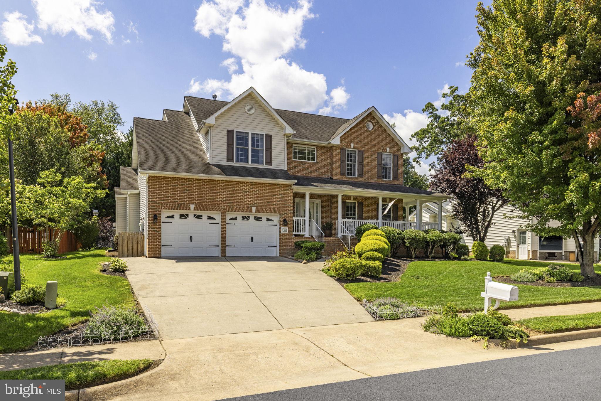 136 TRAVIS COURT