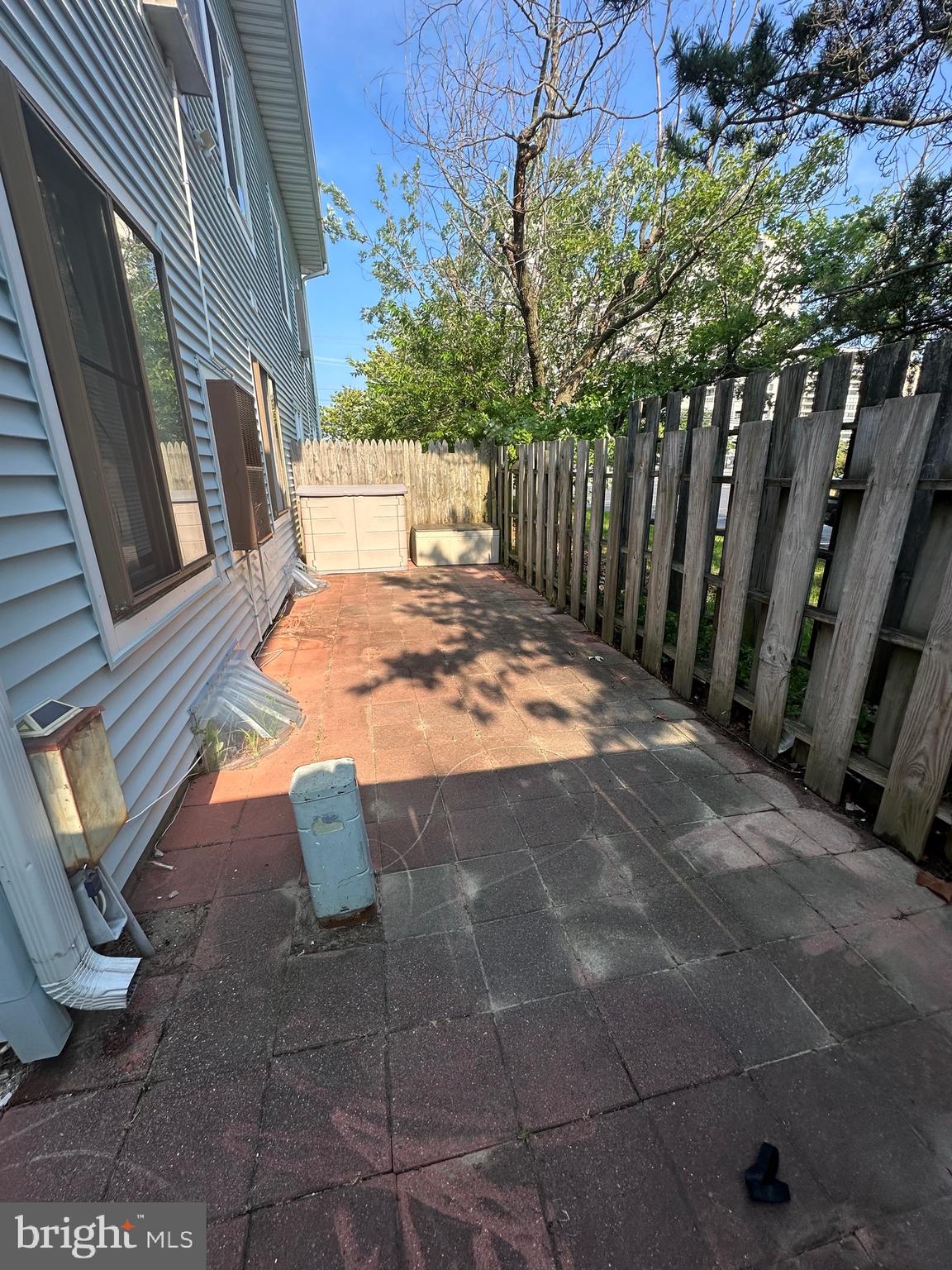 CAINE HARBOR MILE - Residential