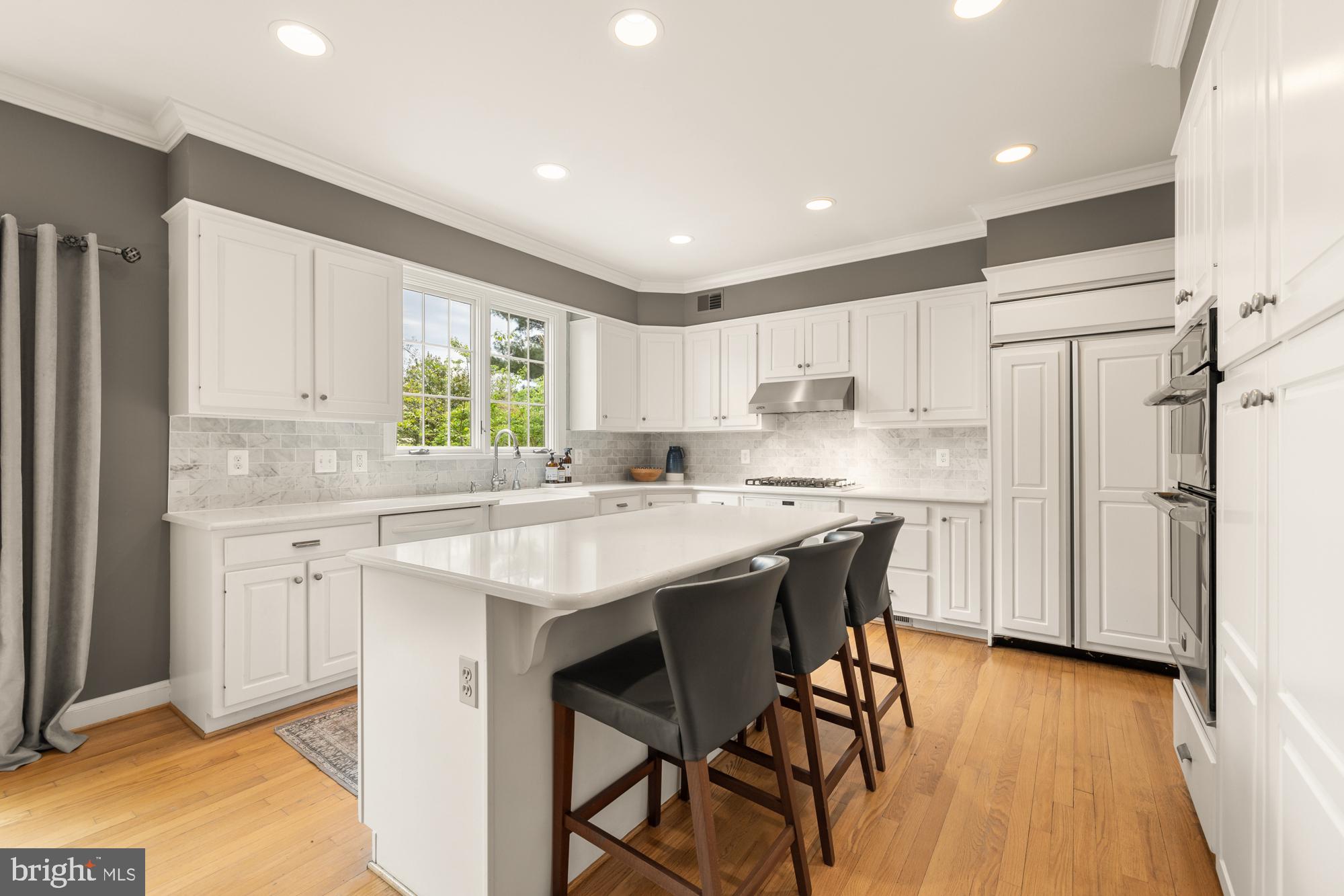 CHEVY CHASE - Residential Lease