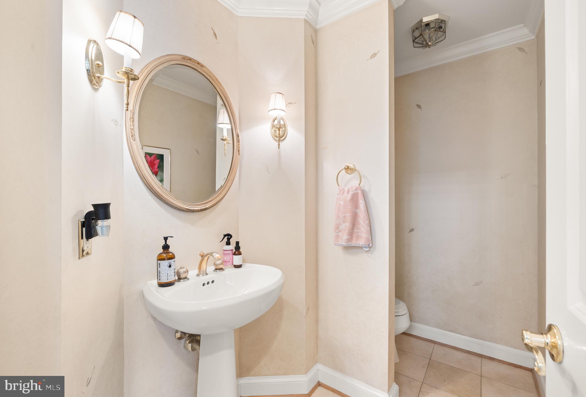 CHEVY CHASE - Residential Lease