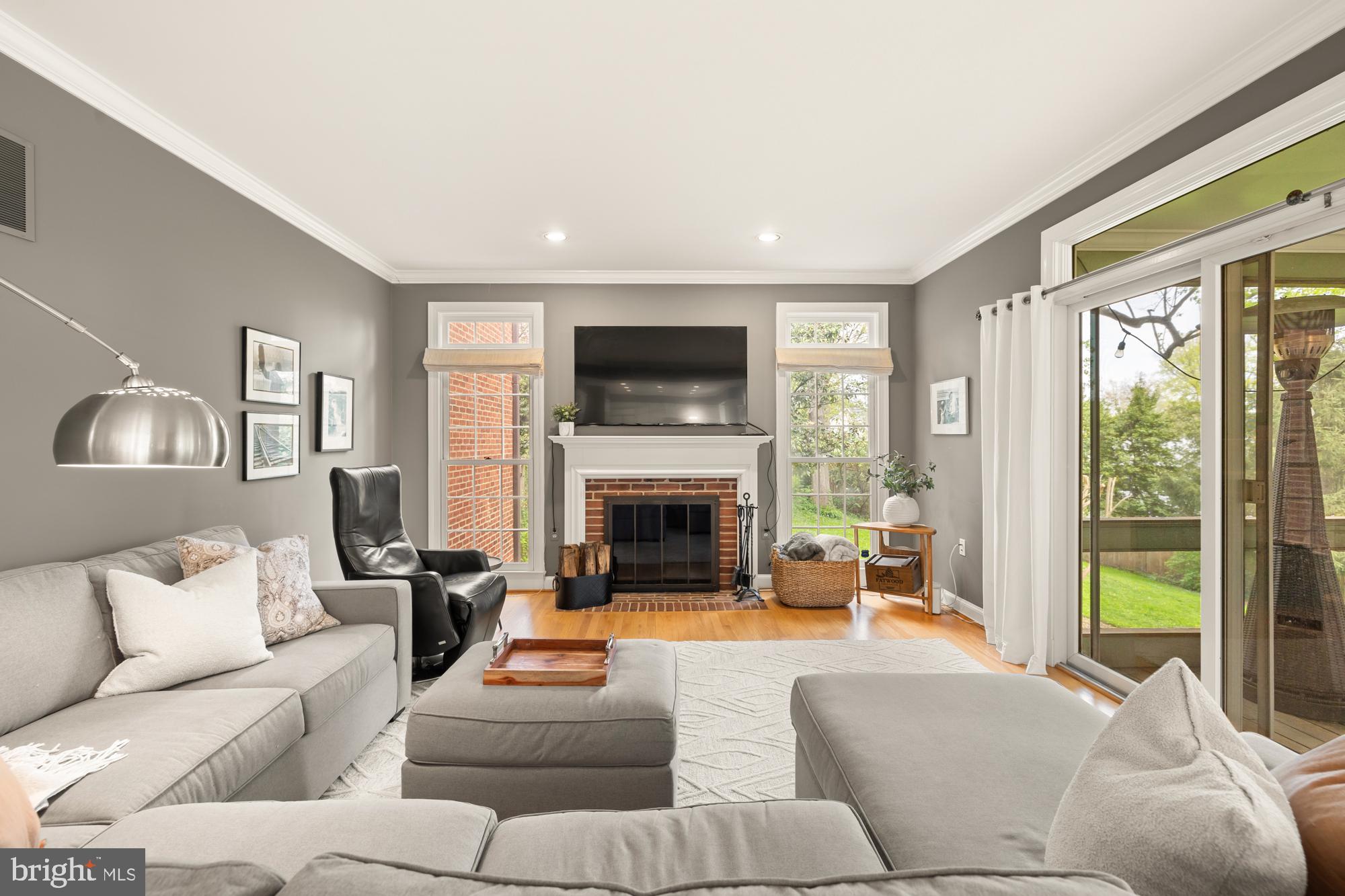 CHEVY CHASE - Residential Lease