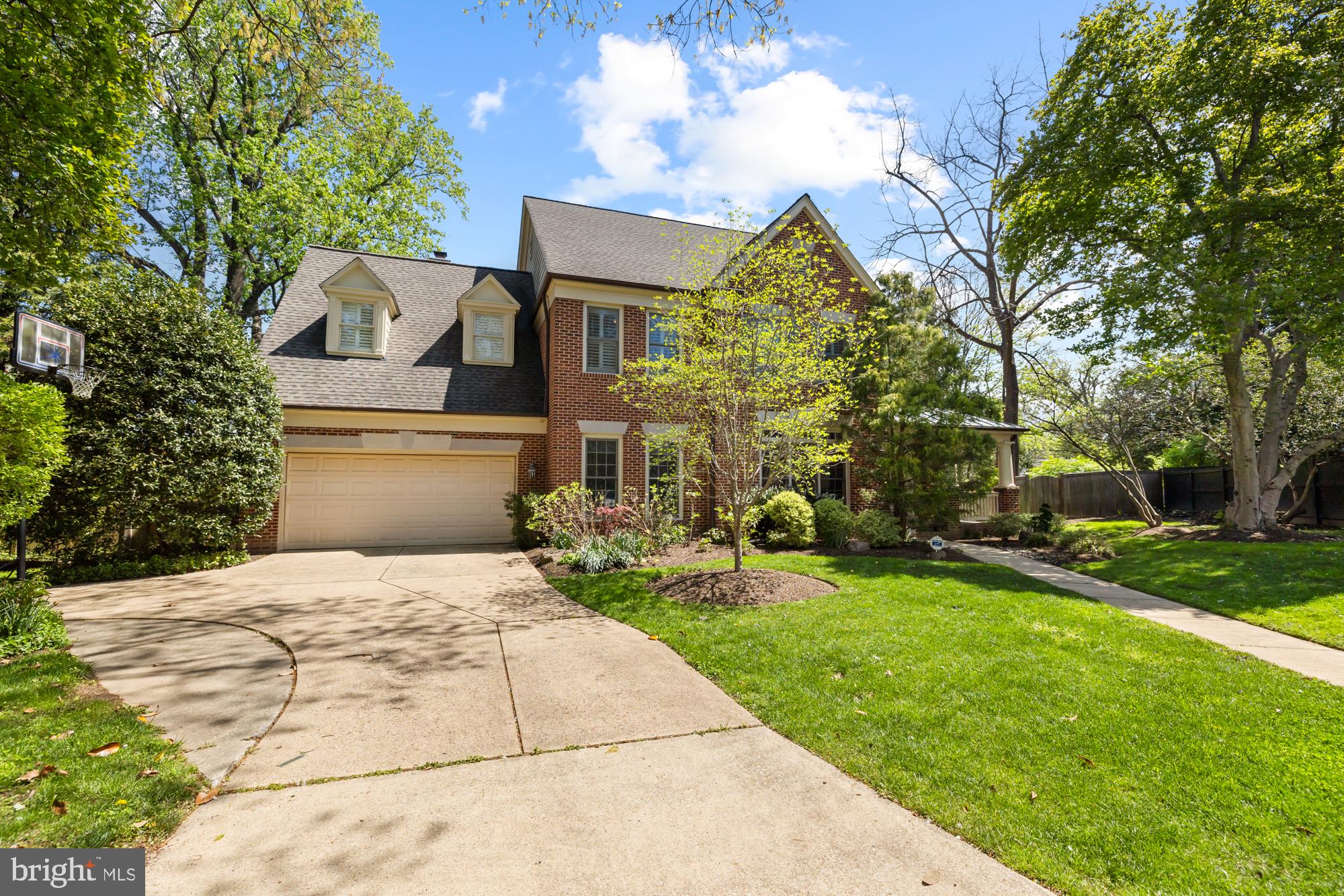 CHEVY CHASE - Residential Lease