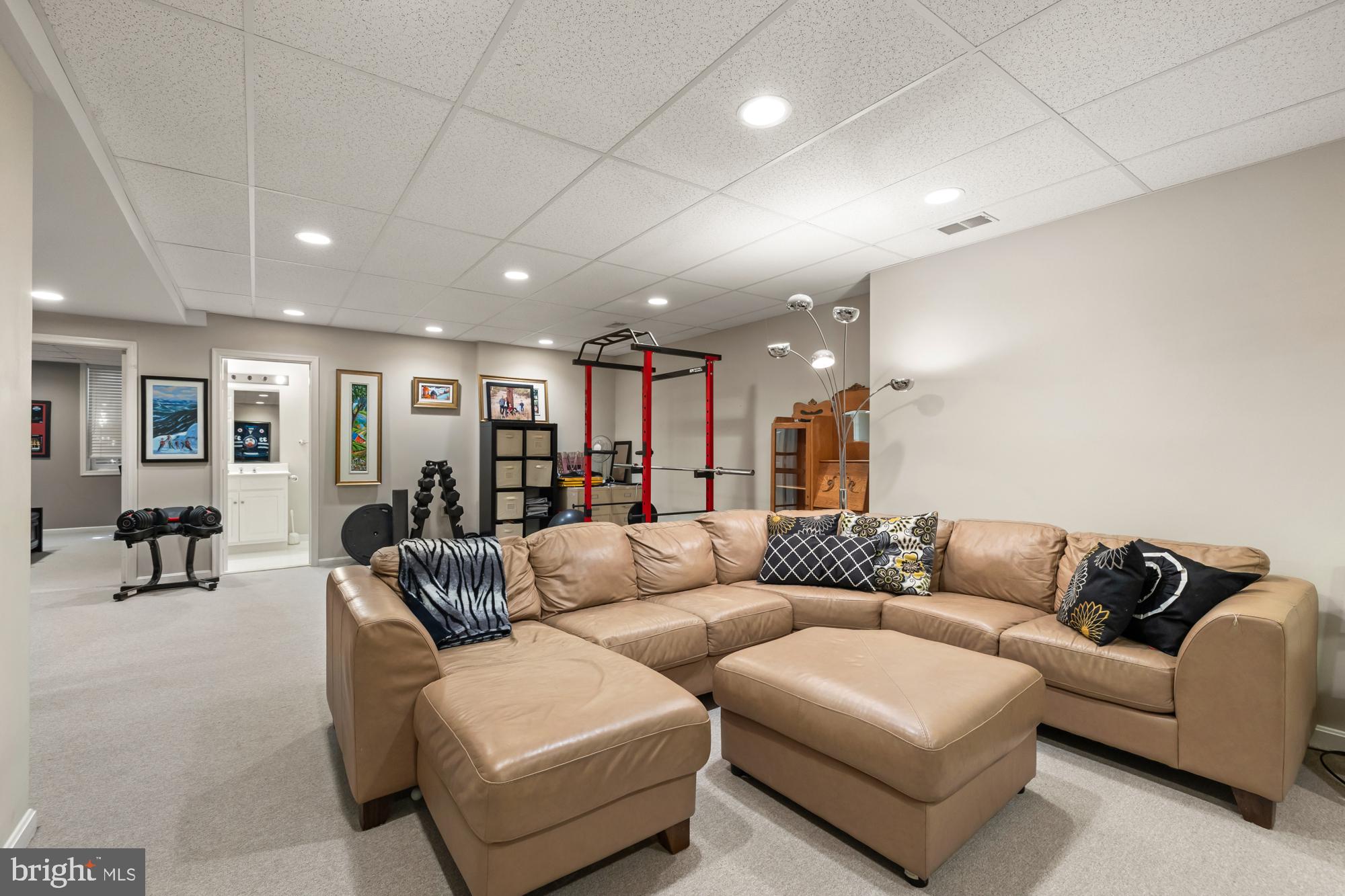 CHEVY CHASE - Residential Lease