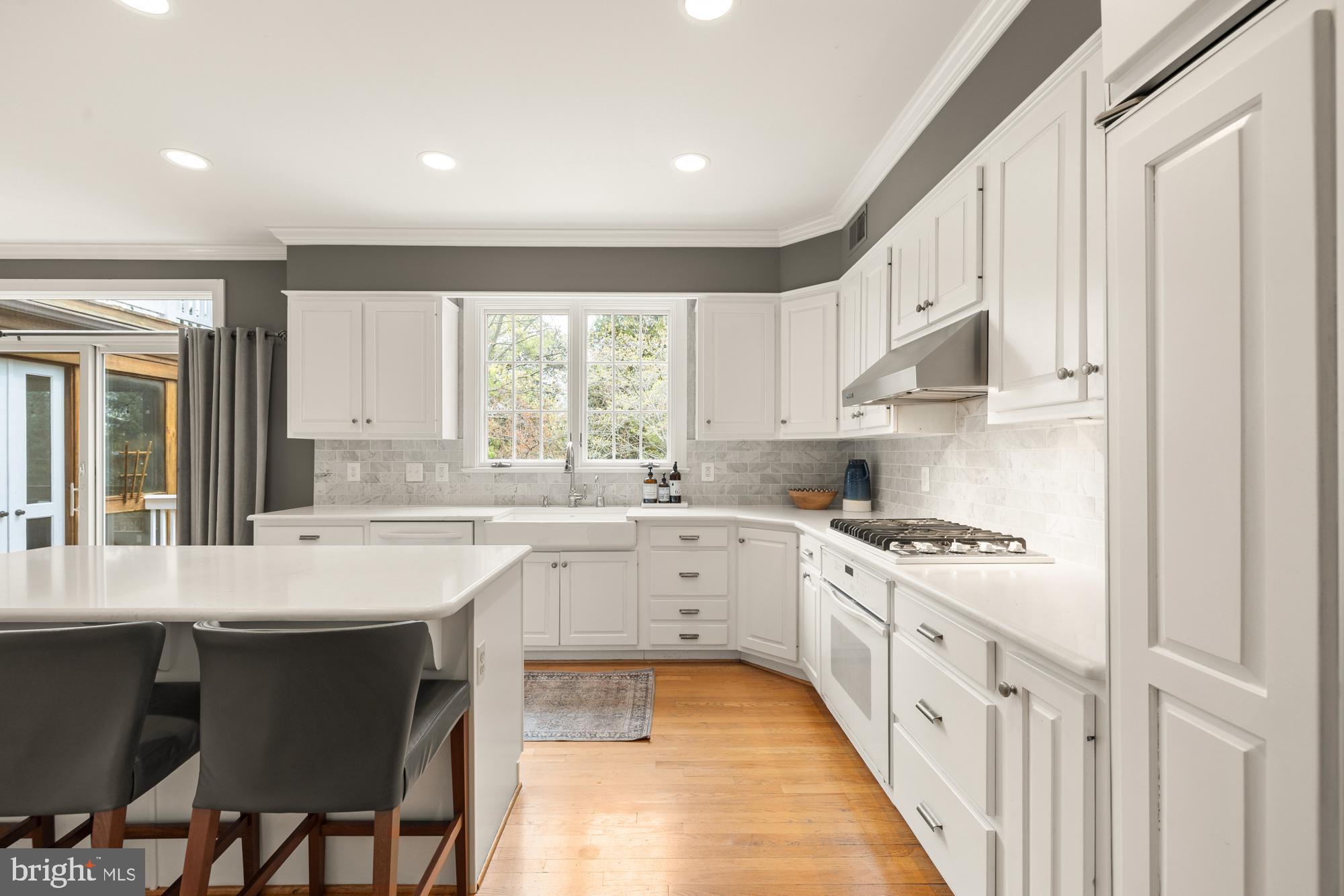 CHEVY CHASE - Residential Lease