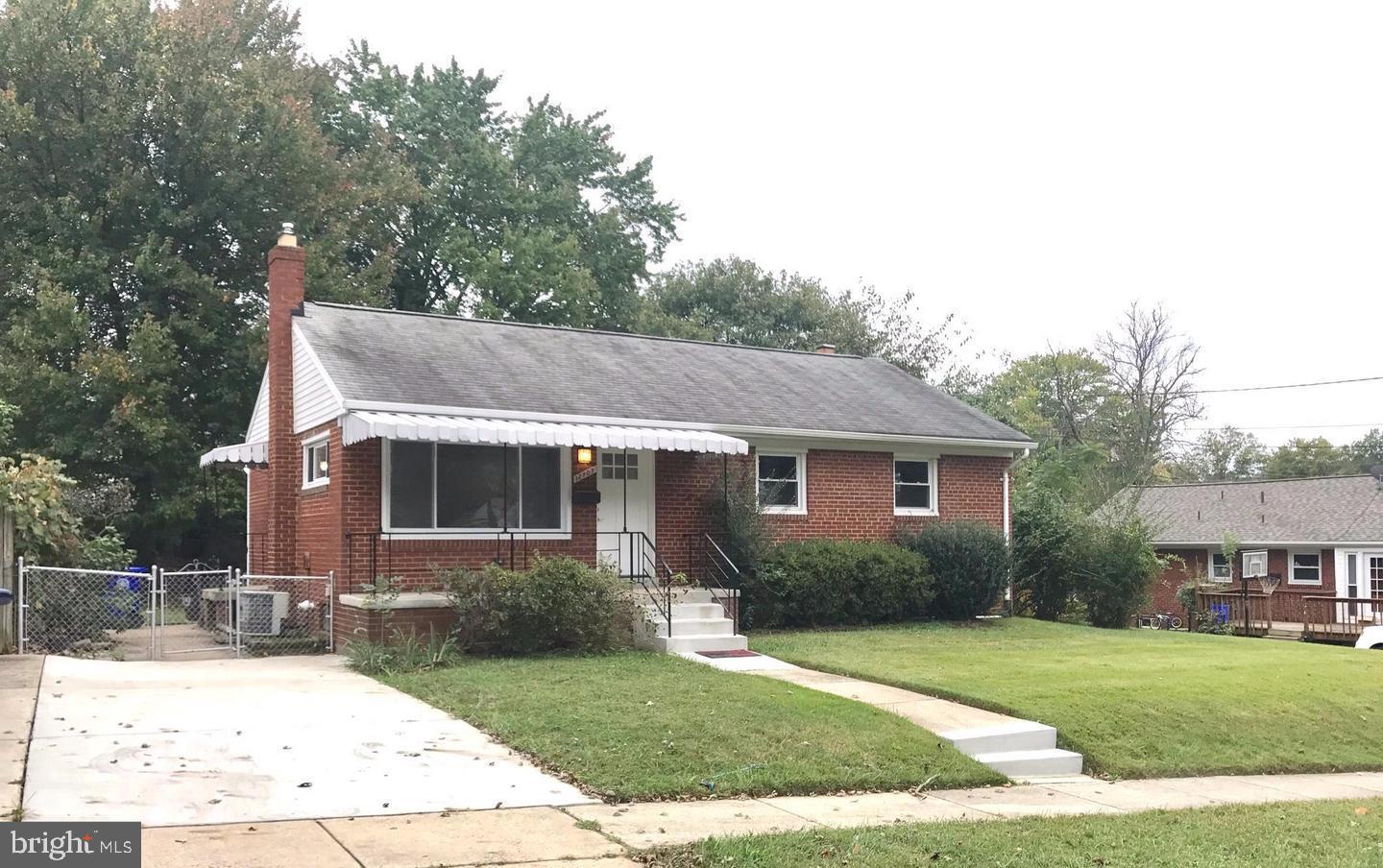 Completey renovated 3 bedroom, 1 full & 1 half bath rambler. Features newly refinished hardwoods on the main level with new carpet in the lower level. Kitchen offers brand new stainless steel appliances, custom cabinets, granite counters and beautiful backsplash. Spacious lower level with fireplace and walkout in the rear. Large flat lot with driveway parking