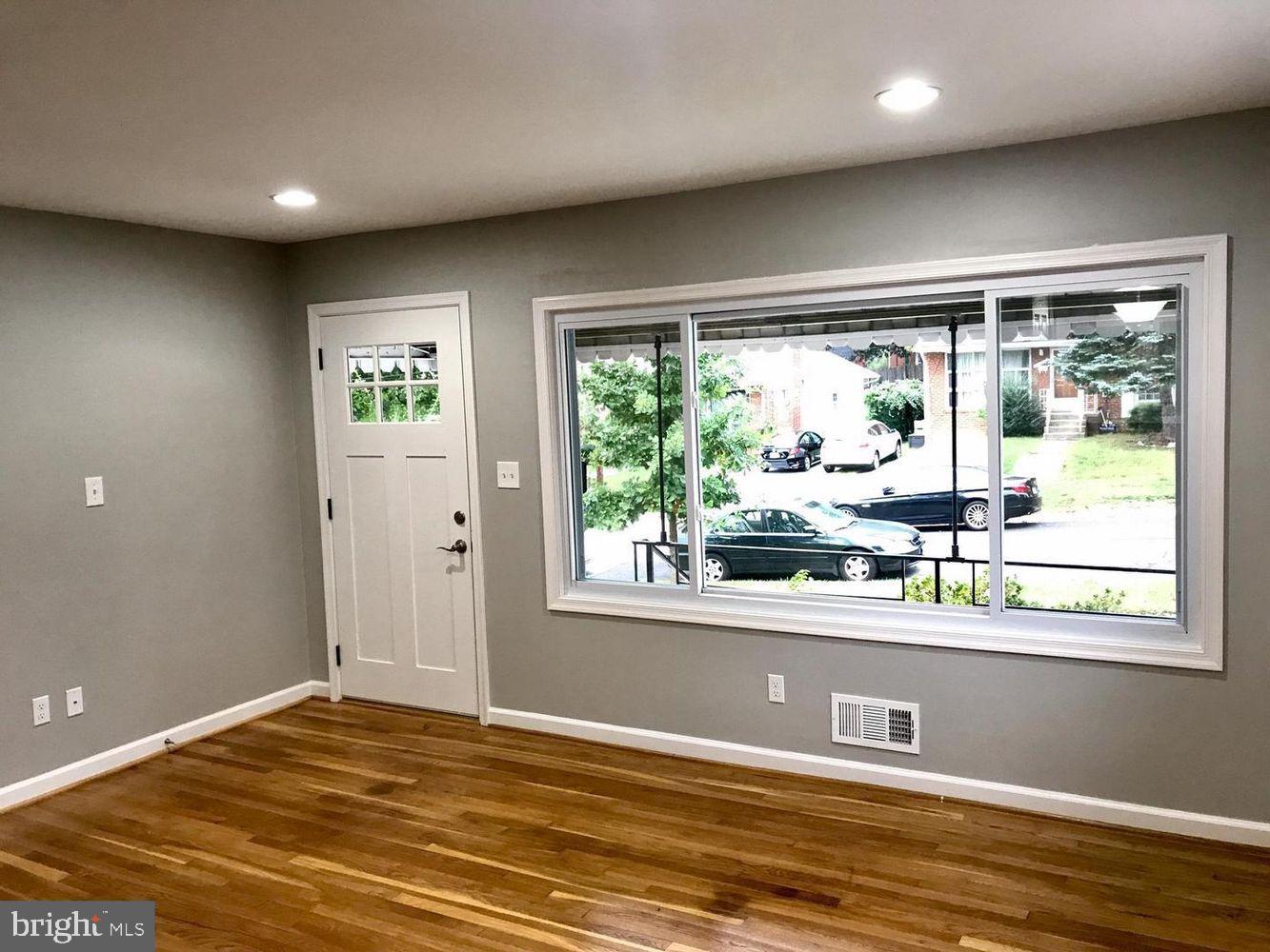 WHEATON WOODS - Residential Lease