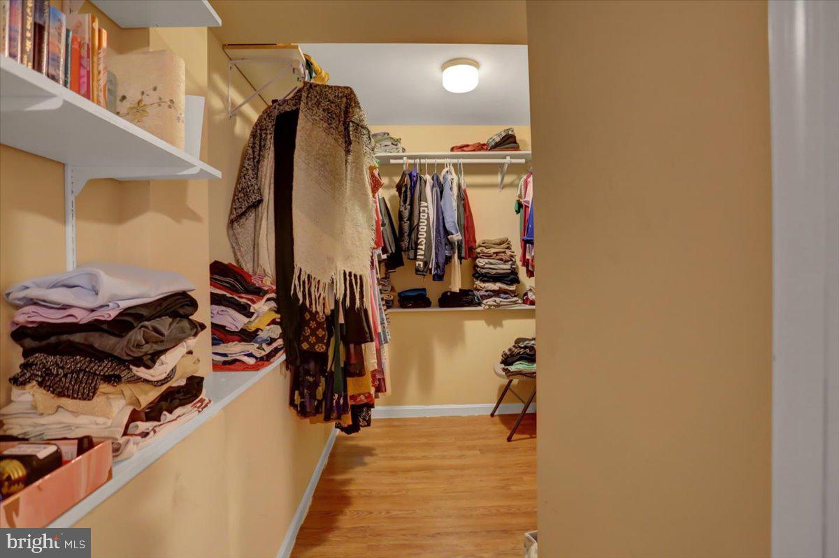 WALNUT POINT HEIGHTS - Residential