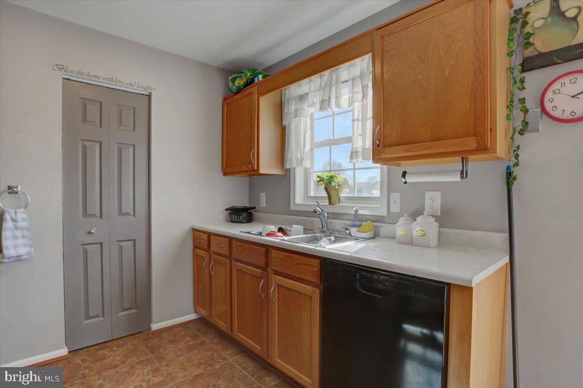 WALNUT POINT HEIGHTS - Residential